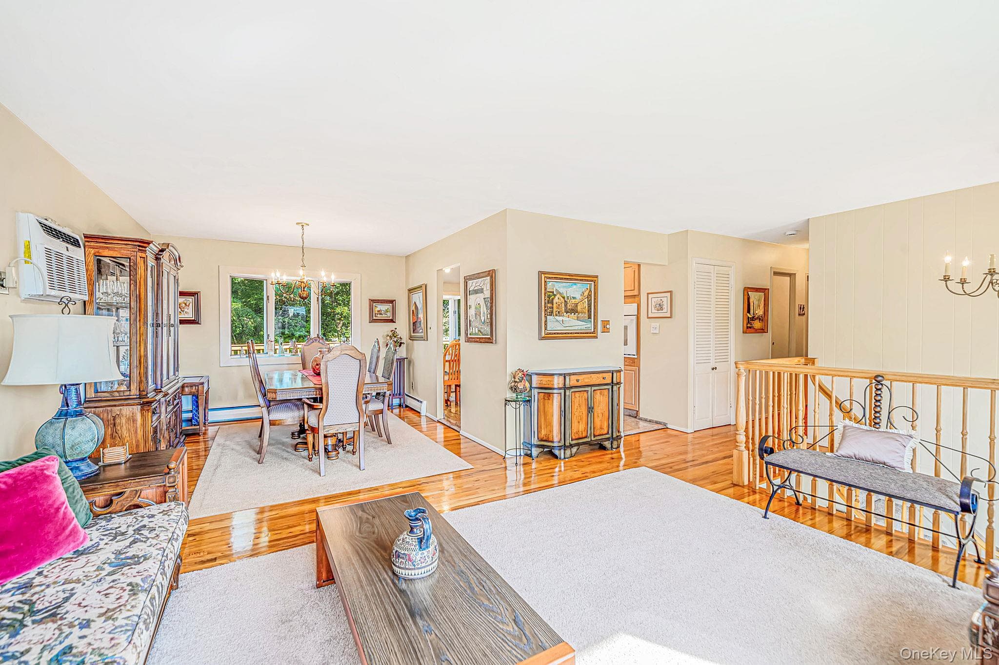 251 Manhasset Street thumbnail 6