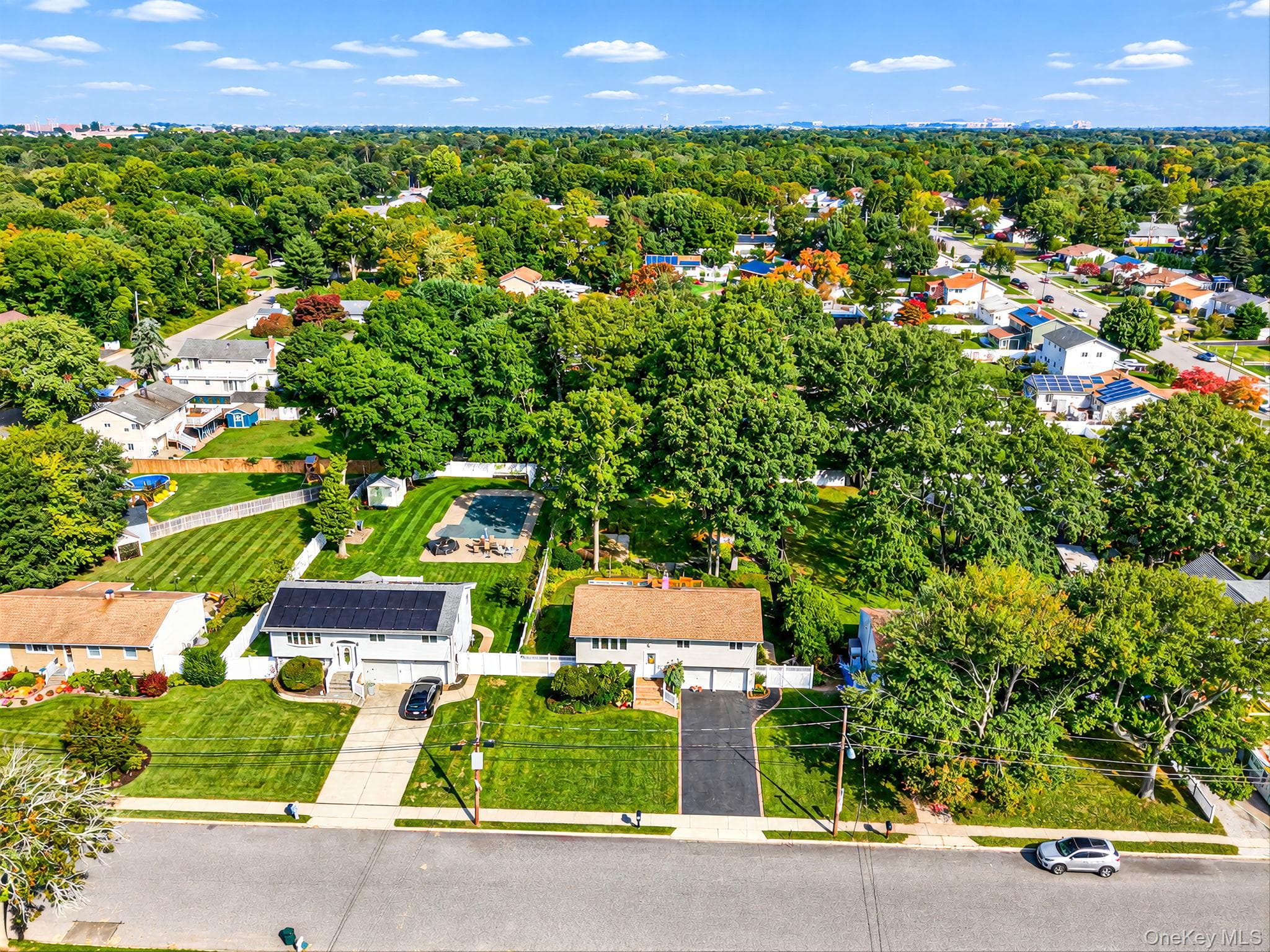 251 Manhasset Street thumbnail 35