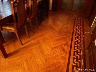 695 Saint Johns Place thumbnail 3