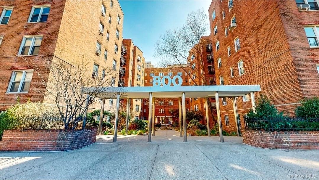 800 Grand Concourse Avenue Unit: 1DS thumbnail 22