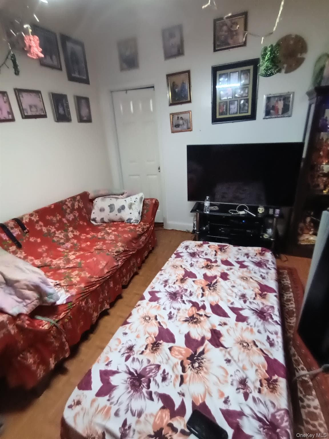 397 Crescent Street thumbnail 4