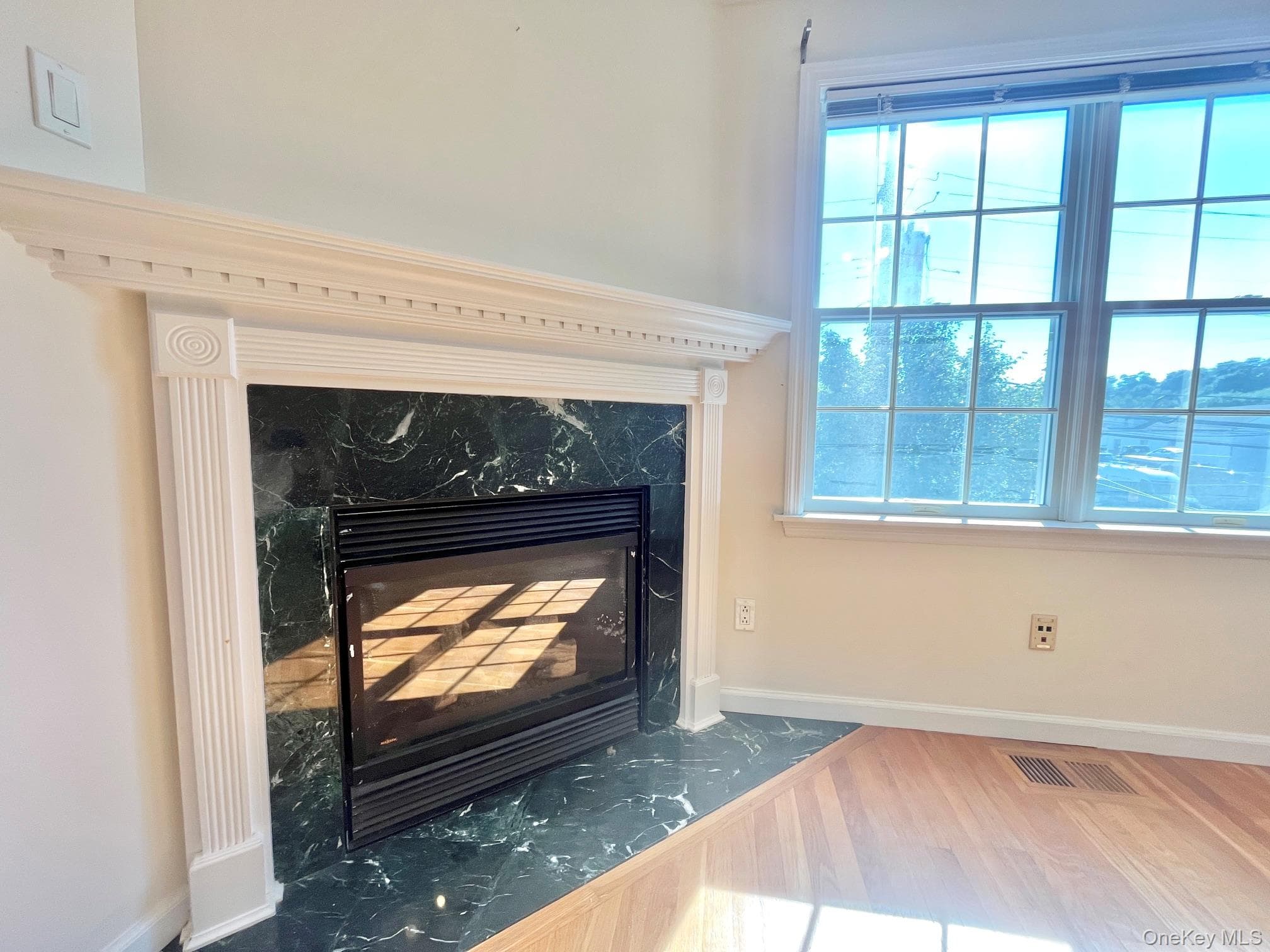 153 Montgomery Avenue Unit: B thumbnail 4