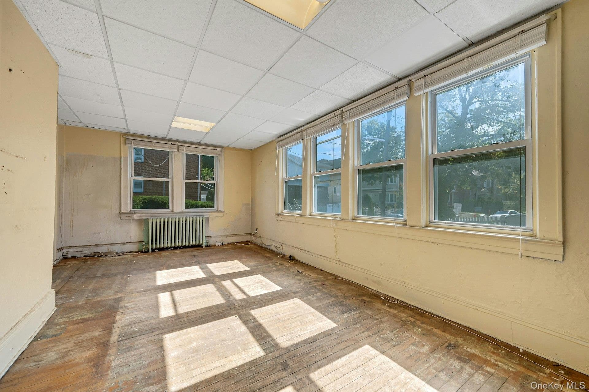 402 Hancock Avenue thumbnail 11