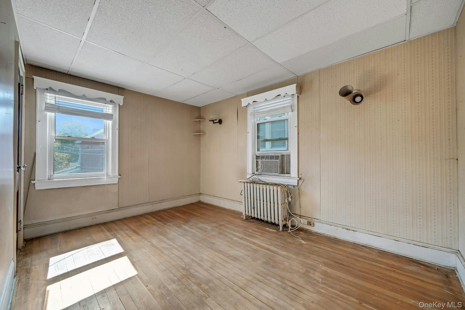 402 Hancock Avenue thumbnail 15