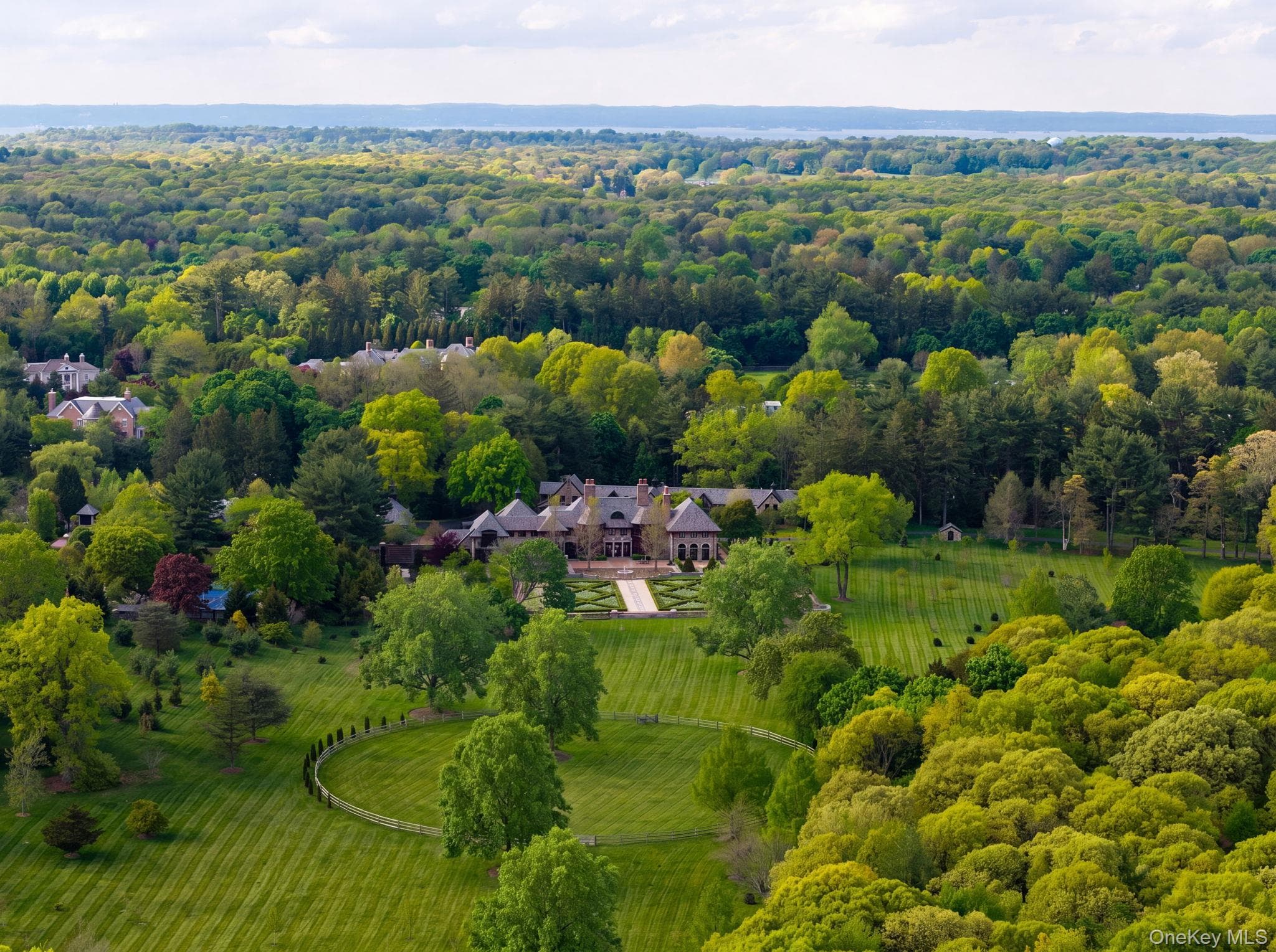 1 Applewood Estate thumbnail 46