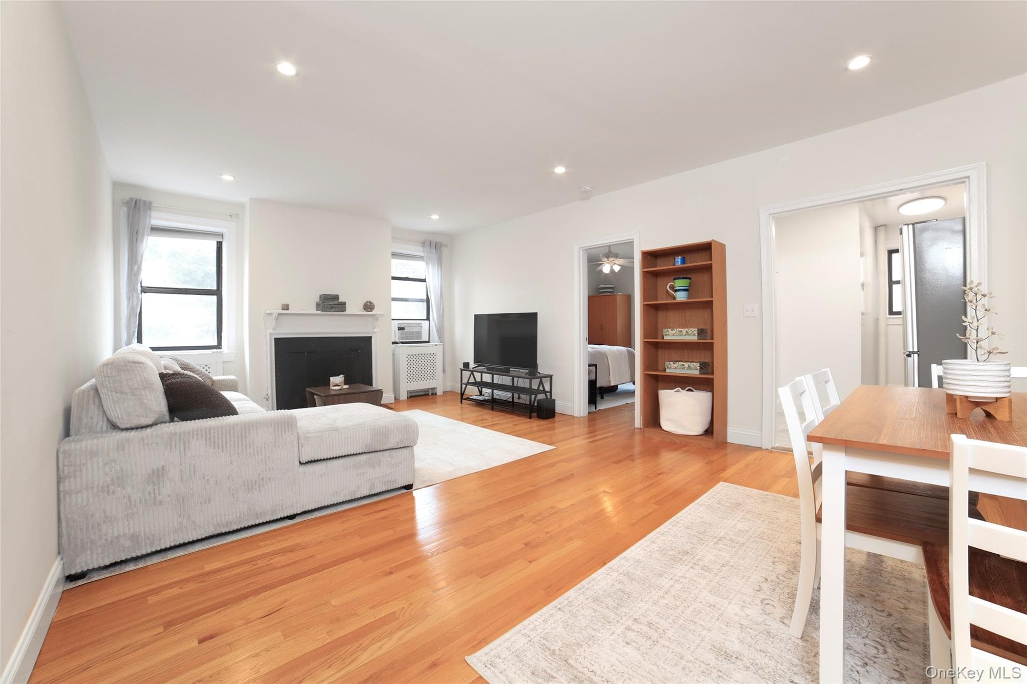 68 E Hartsdale Avenue Unit: 5E thumbnail 2