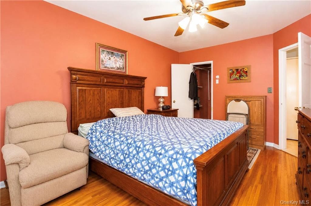 1307 E 98th Street thumbnail 14
