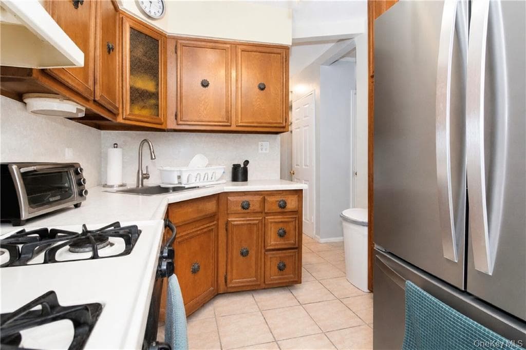 1307 E 98th Street thumbnail 13