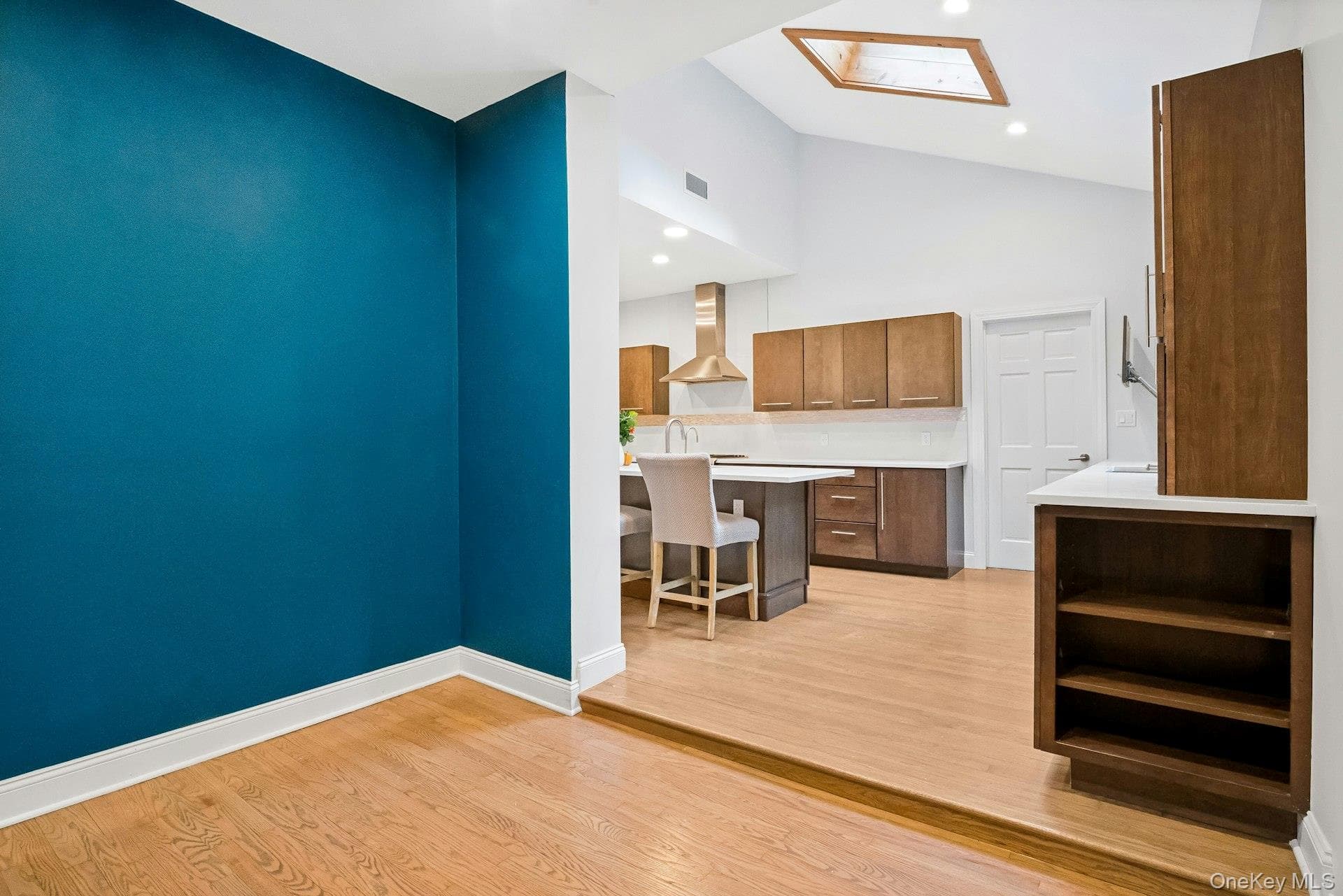 201 Bardonia Road thumbnail 8