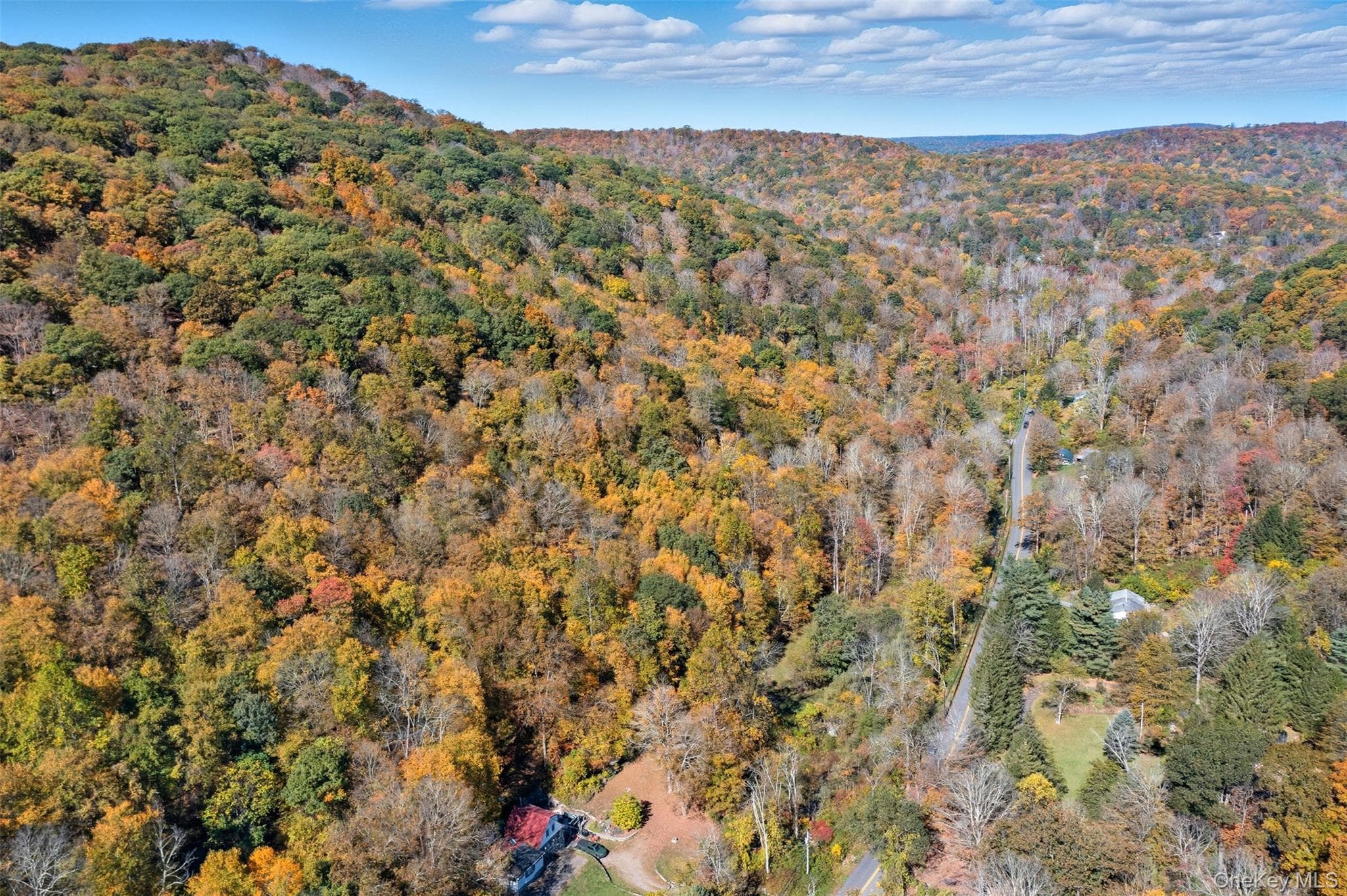 Wiccopee Road thumbnail 7
