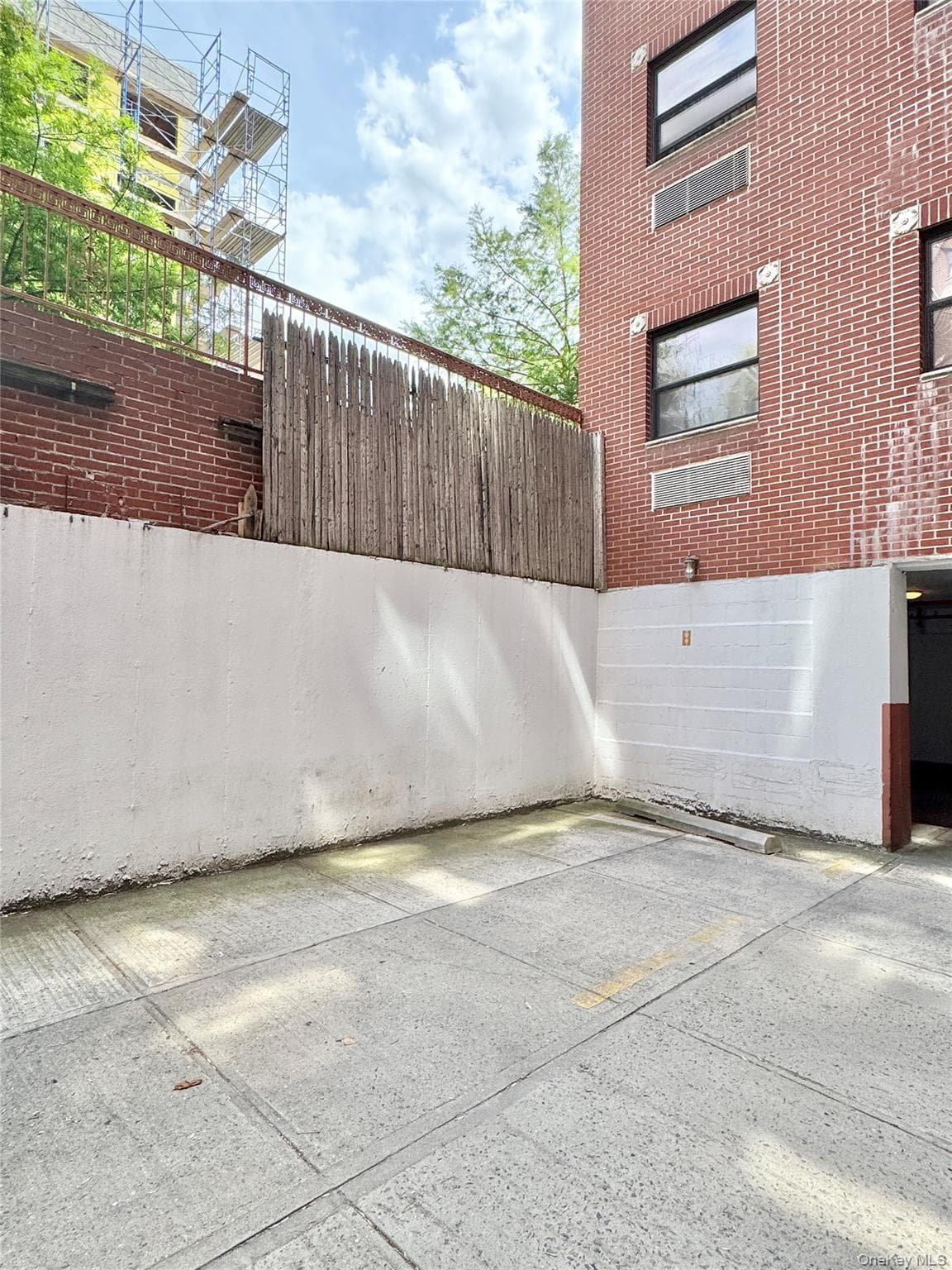 4606 88th Street Unit: Unit 2F thumbnail 11