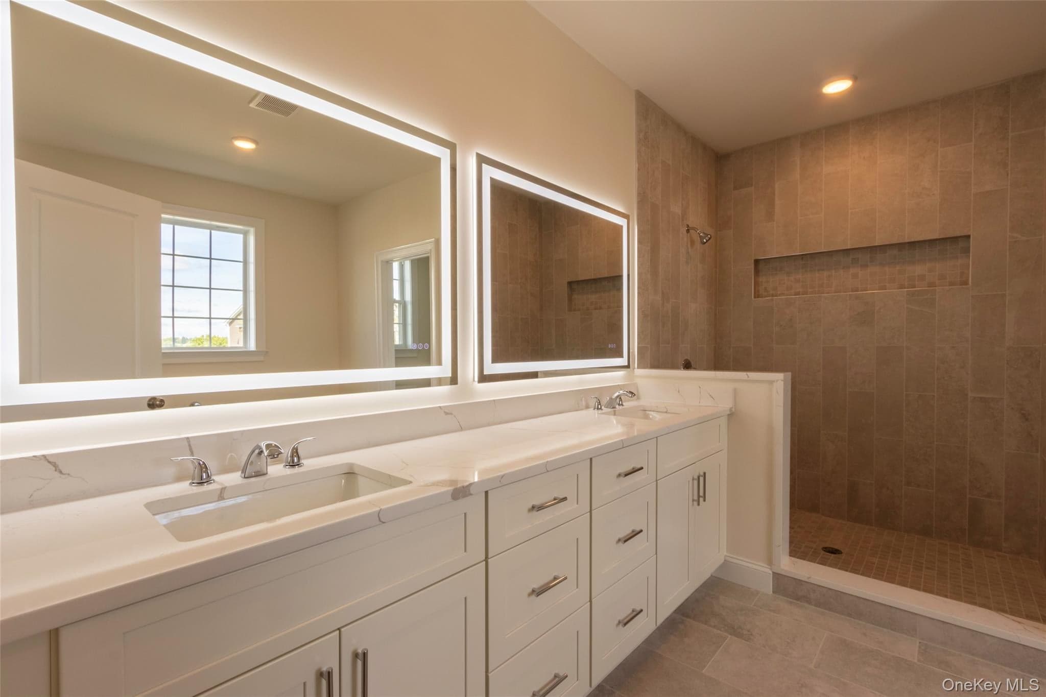 38 Dartmouth Drive thumbnail 9