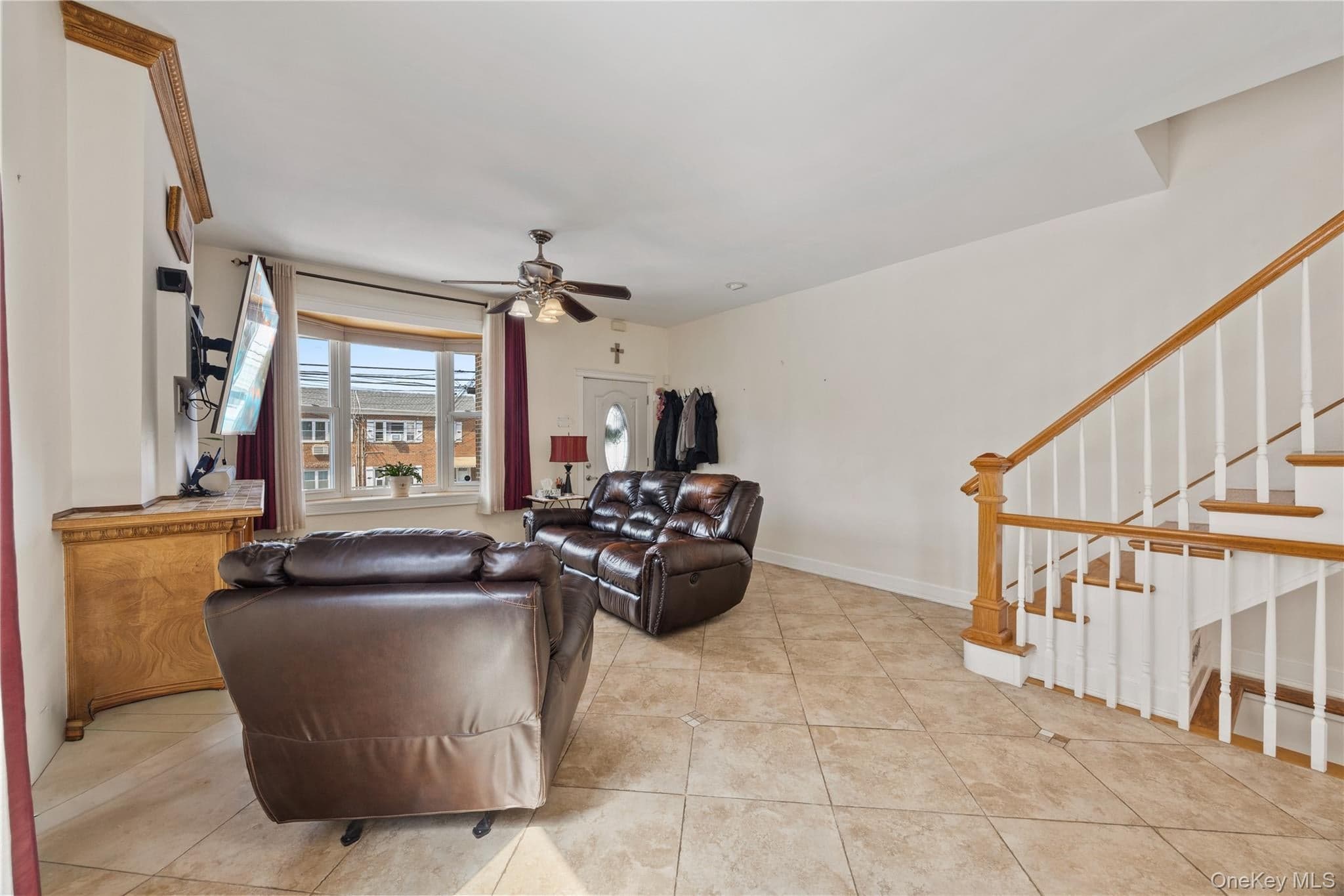 1034 Revere Avenue thumbnail 5