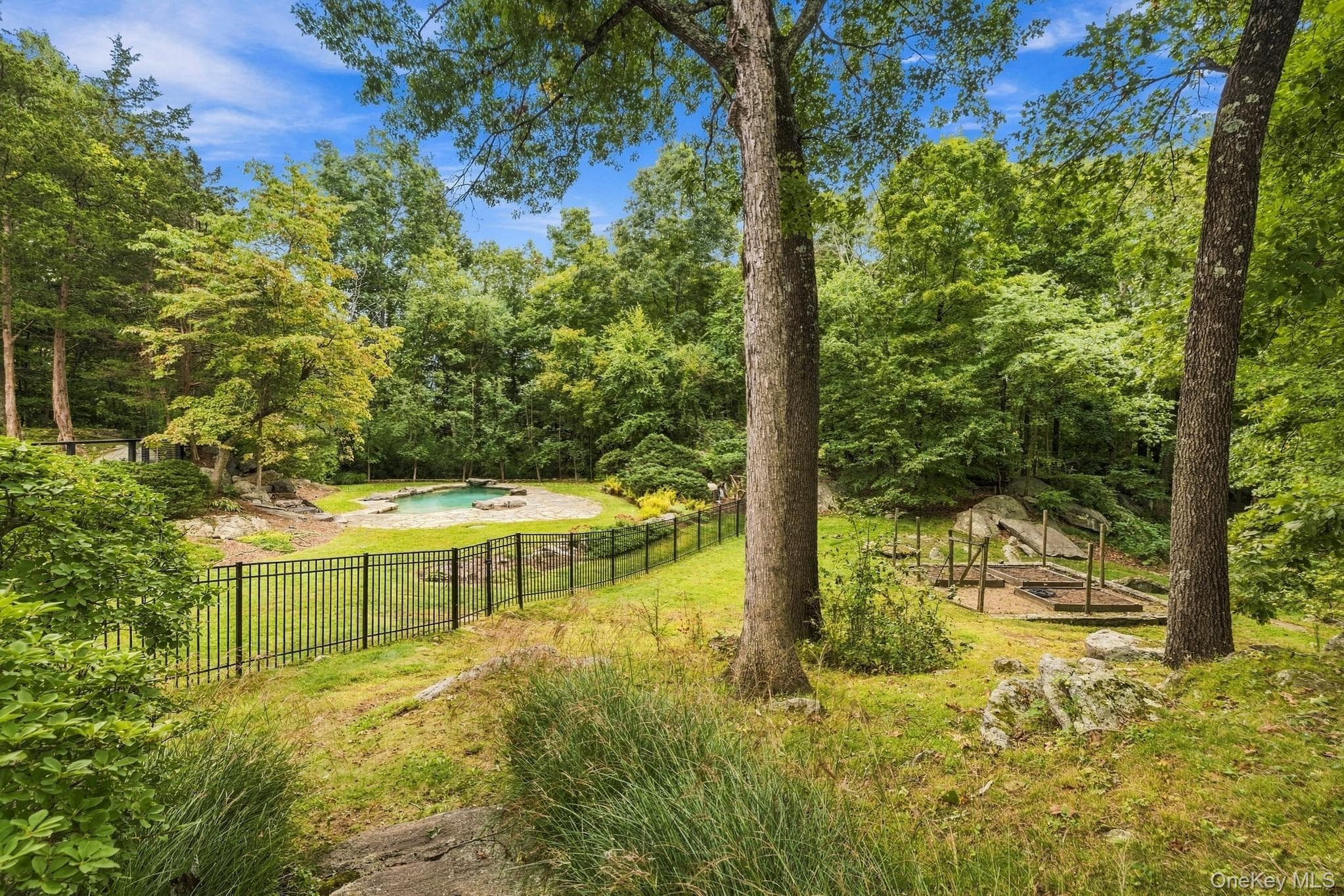 76 Pine Brook Road thumbnail 18