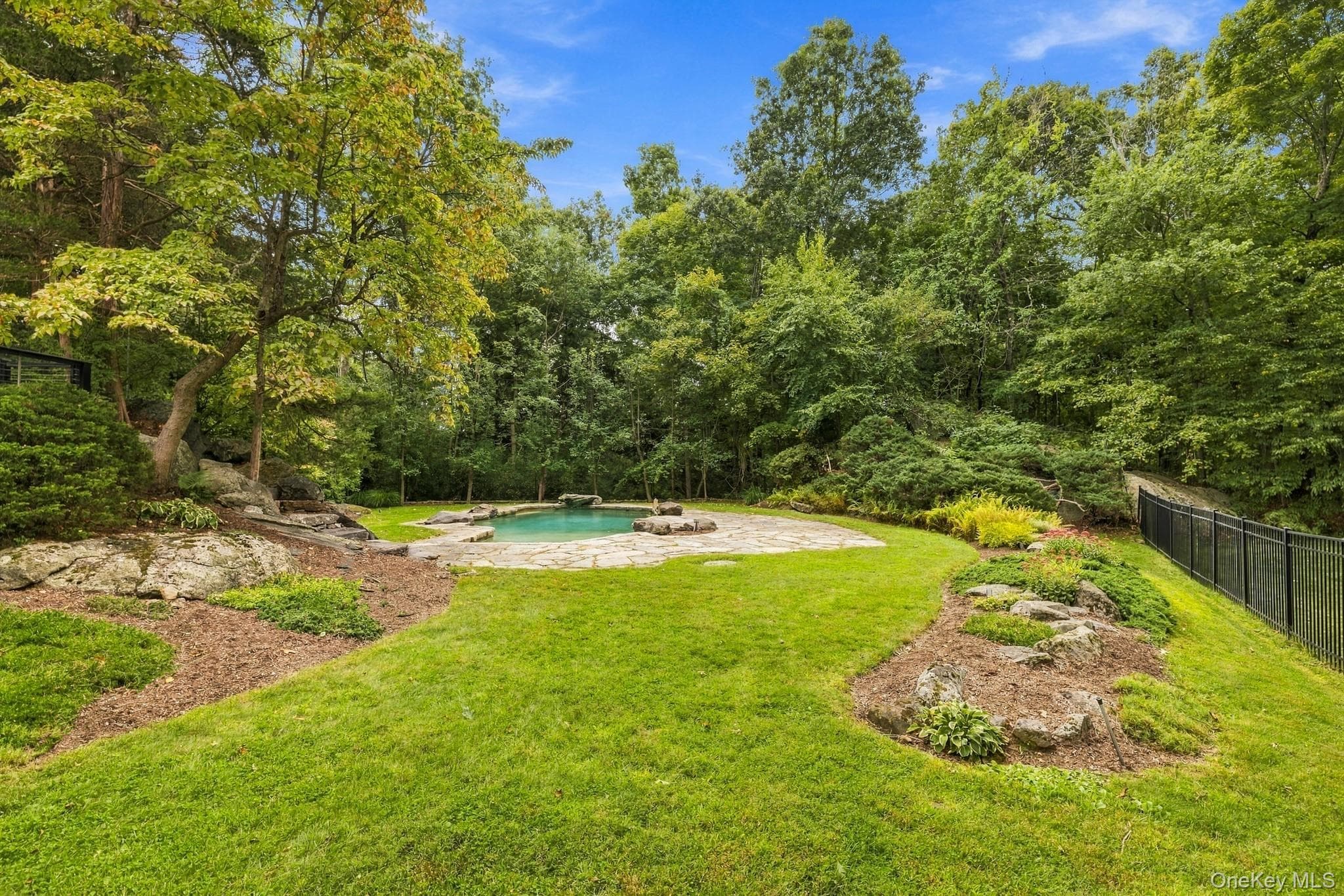 76 Pine Brook Road thumbnail 17