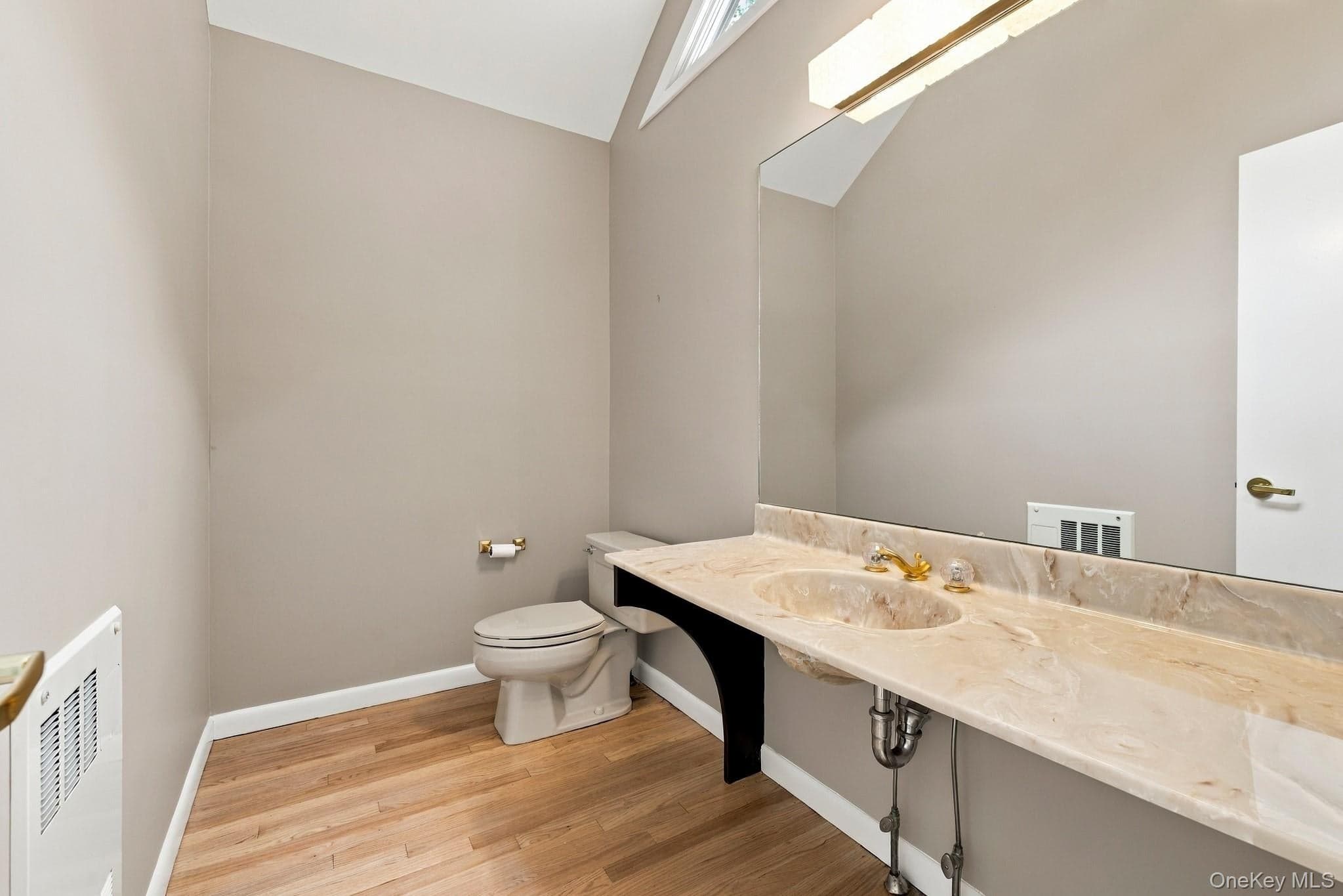 76 Pine Brook Road thumbnail 15