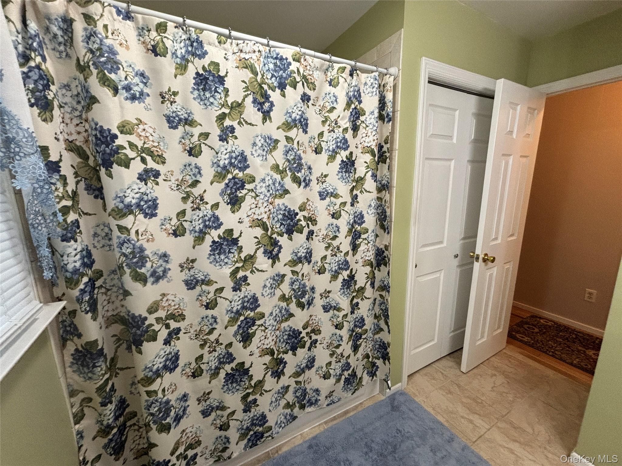 72 Fanning Boulevard thumbnail 19