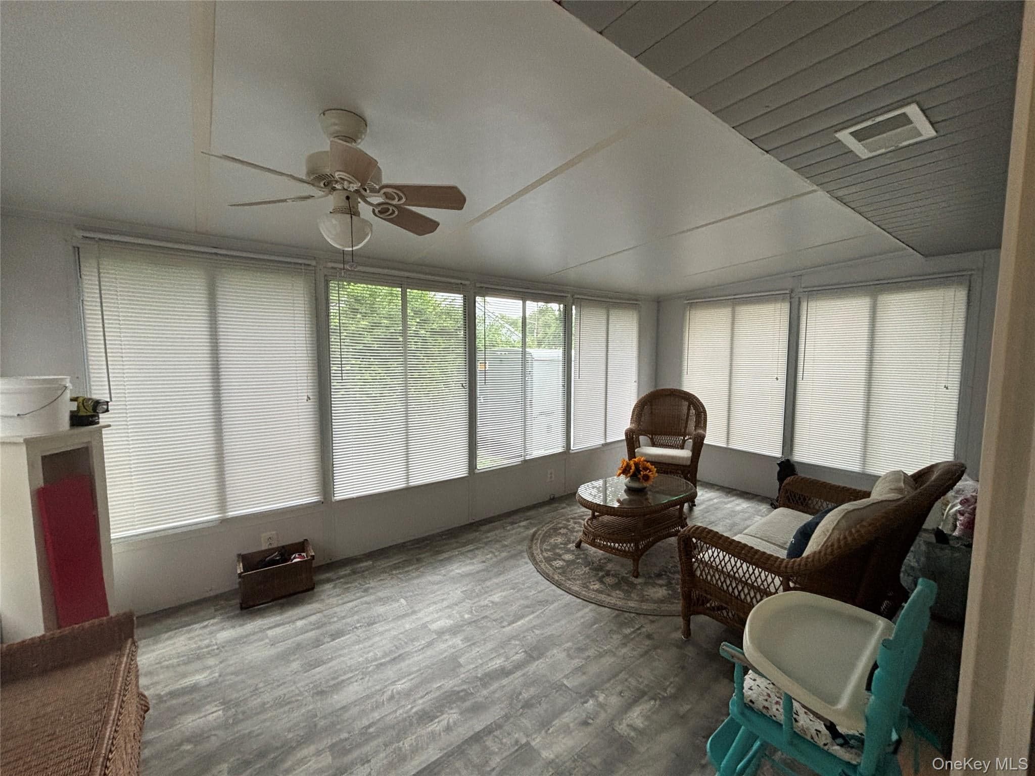 72 Fanning Boulevard thumbnail 12