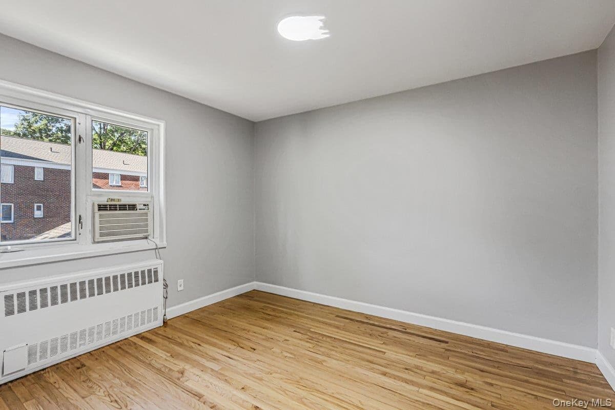 226-29 Manor Rd Rd Unit: #2 Upper thumbnail 16