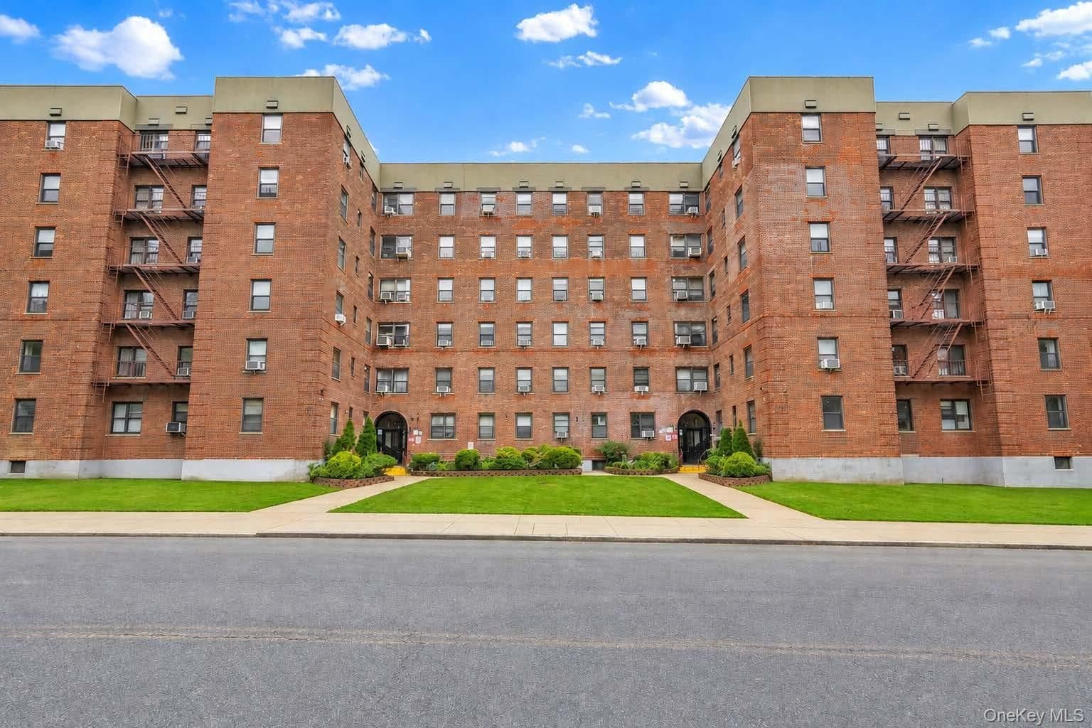 140-08 28th Road Unit: 5F thumbnail 10