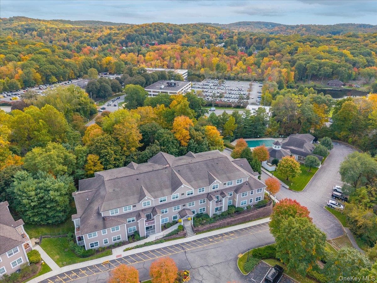 100 Woodcrest Lane Unit: 130 thumbnail 17