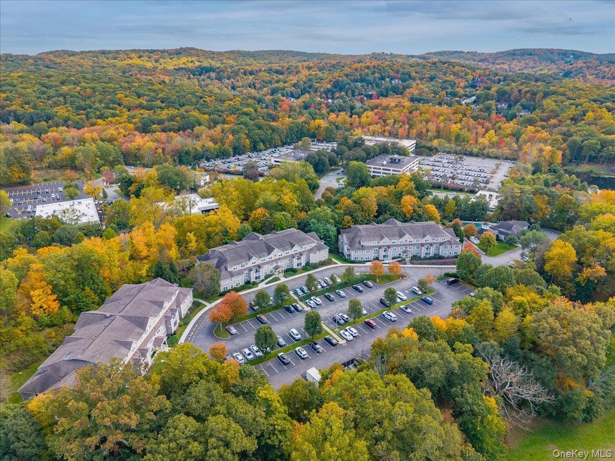 100 Woodcrest Lane Unit: 130 thumbnail 18