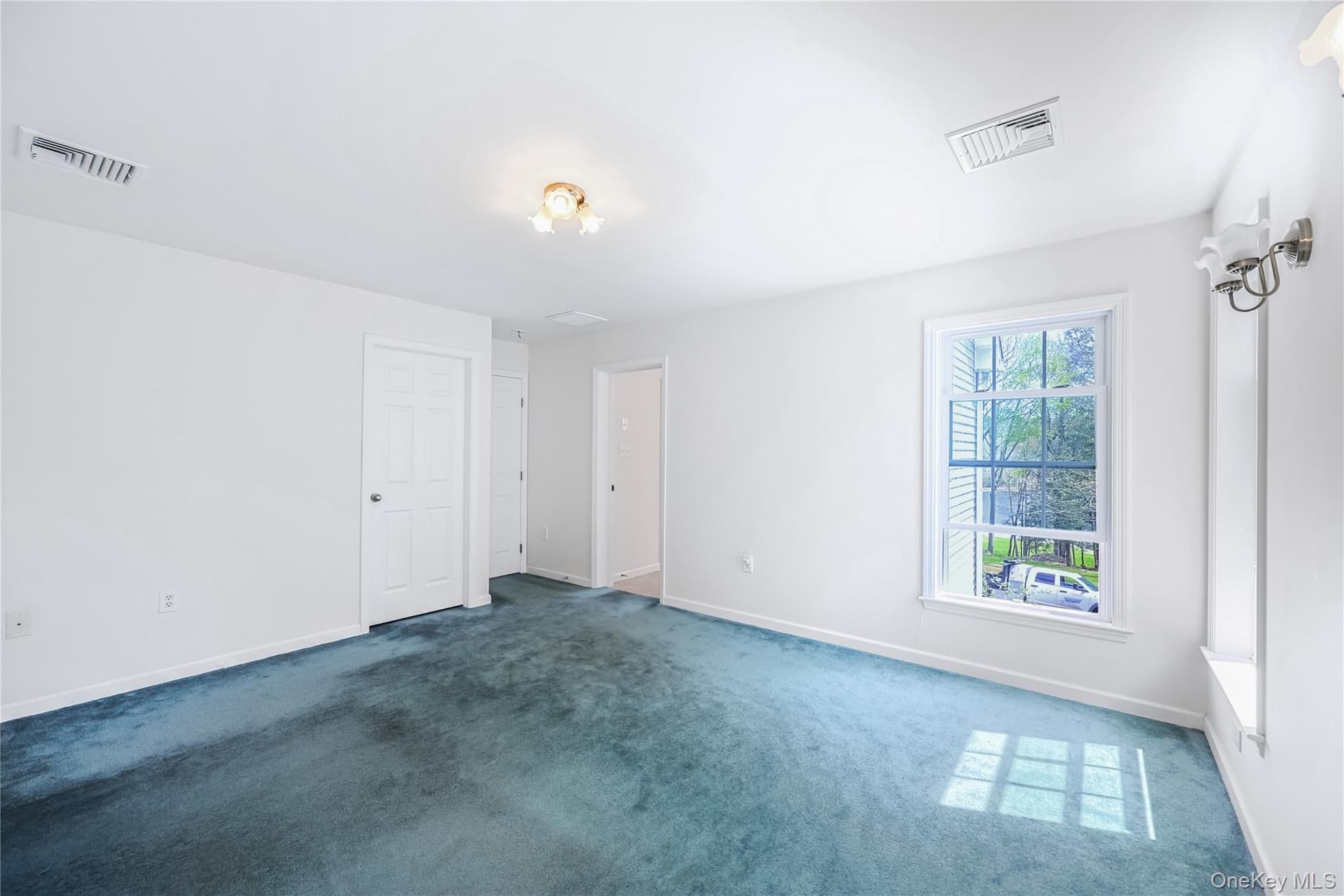 235 Cantrell Road thumbnail 21