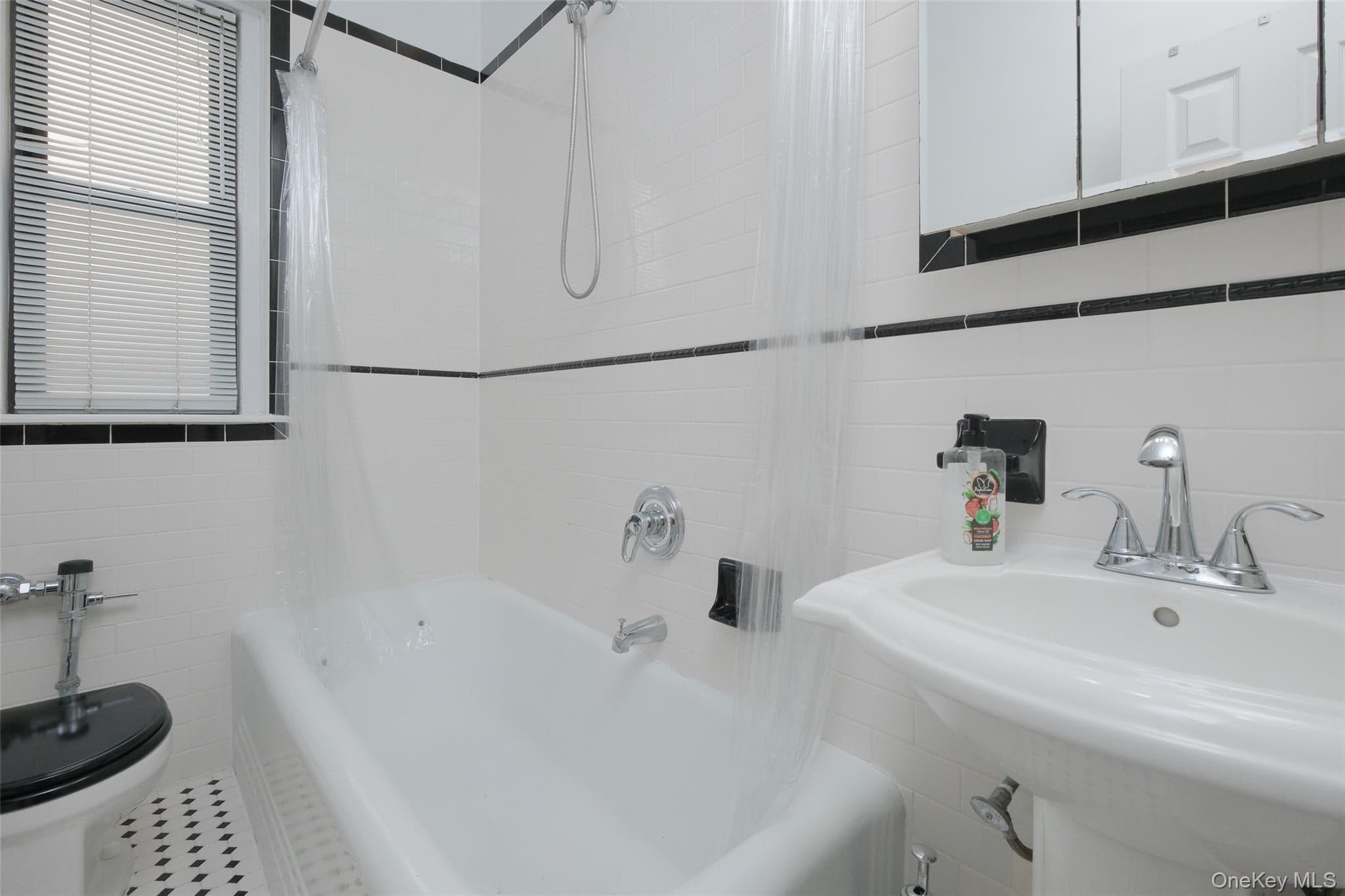 1855 Grand Concourse Unit: 51 thumbnail 11