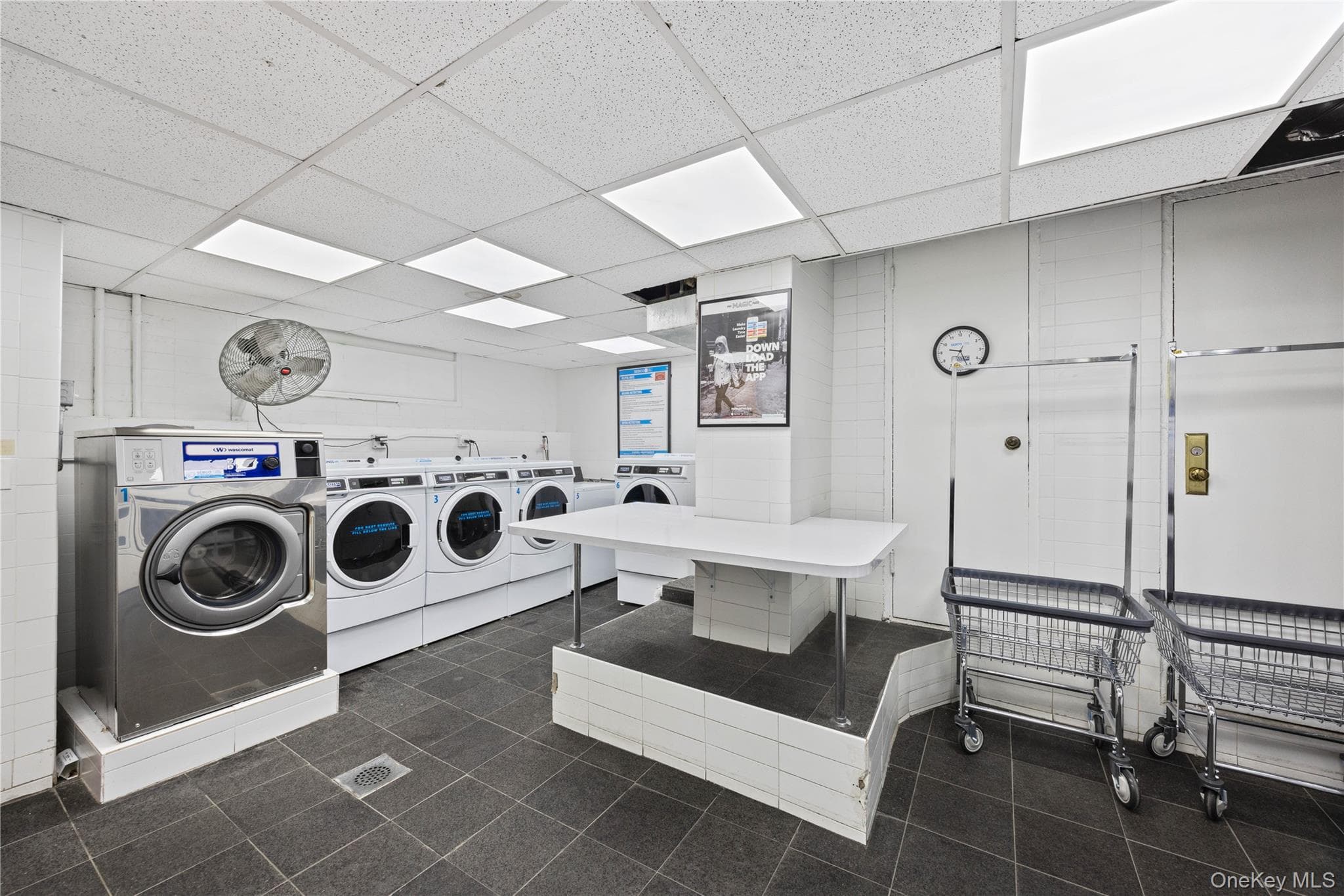 321 E 48th Street Unit: 9D thumbnail 16