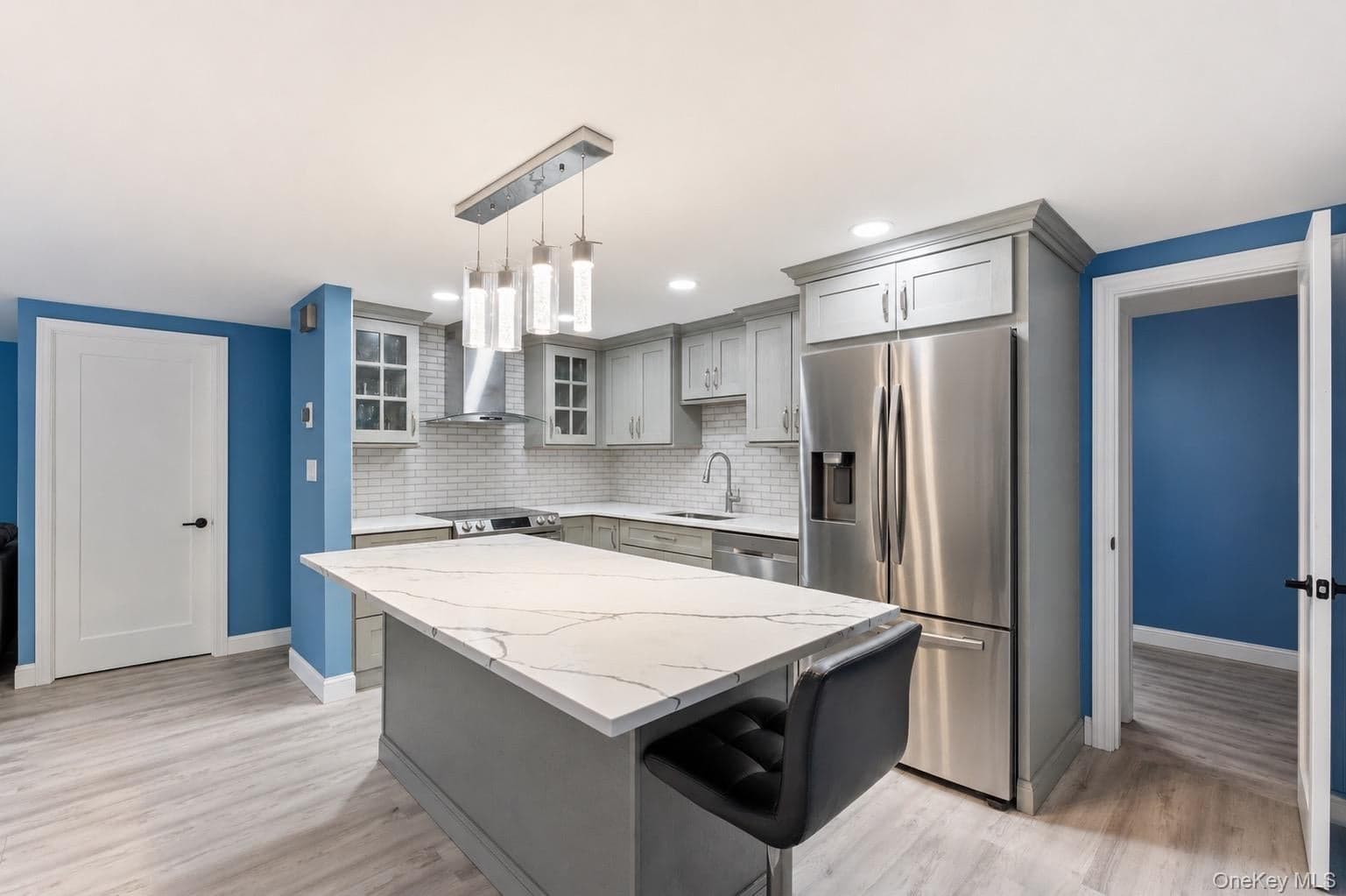 120 Morris Avenue thumbnail 6