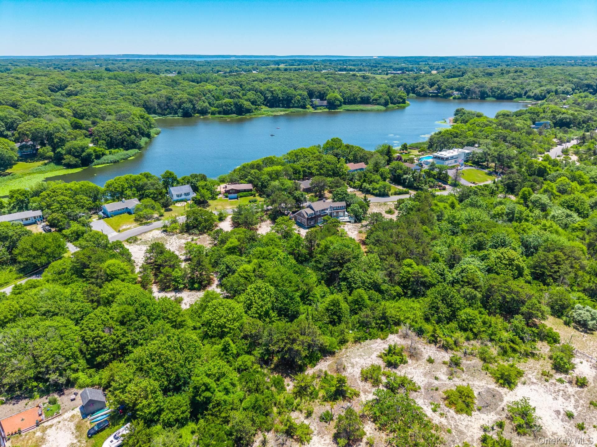420 Lake Drive thumbnail 13