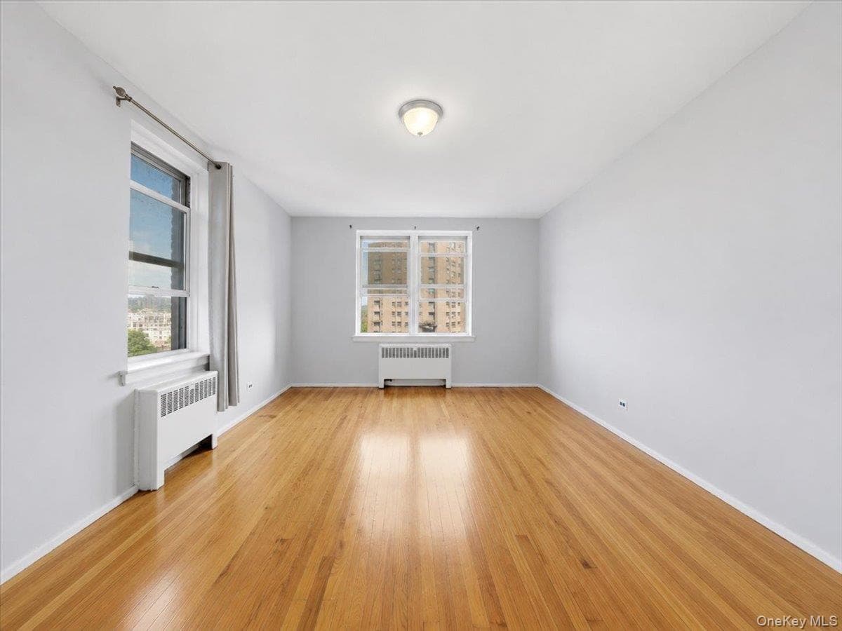 2630 Kingsbridge Terrace Unit: 3A thumbnail 10