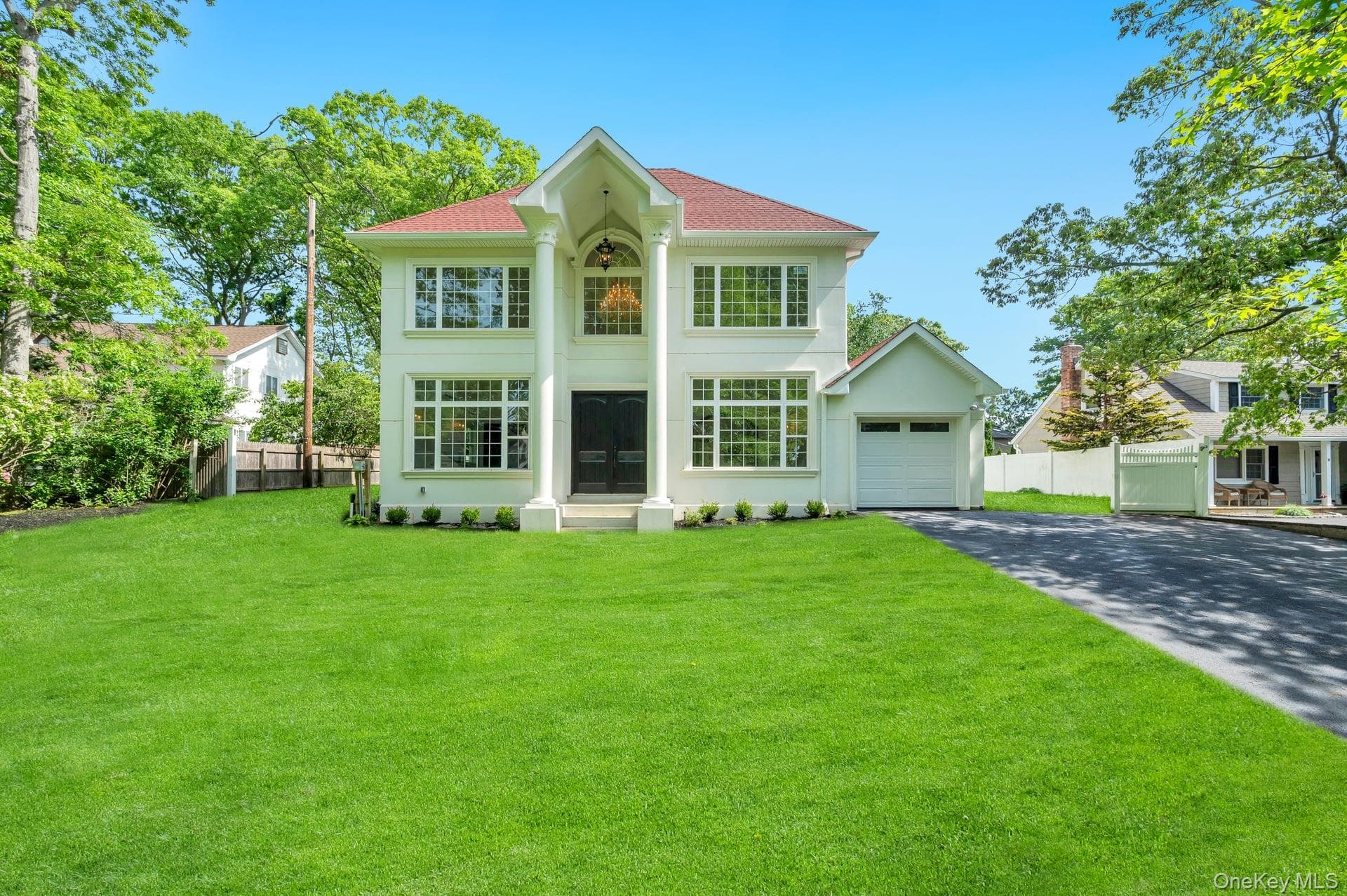 11 Amboy Lane, Lake Grove