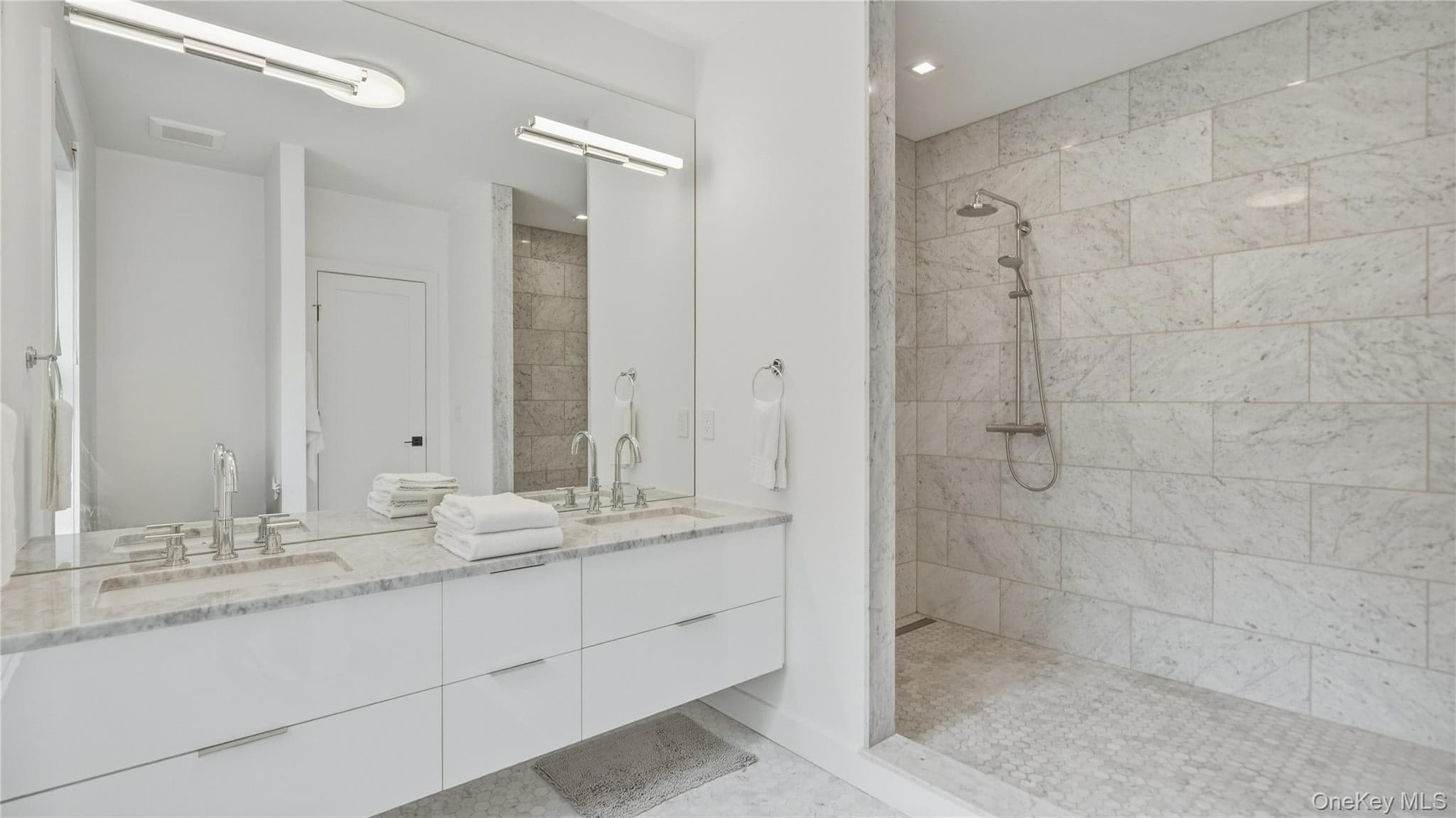 2 Bayview Avenue thumbnail 18