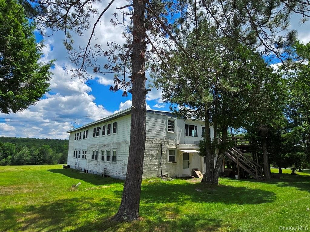 40 Spartan Hill Road thumbnail 39