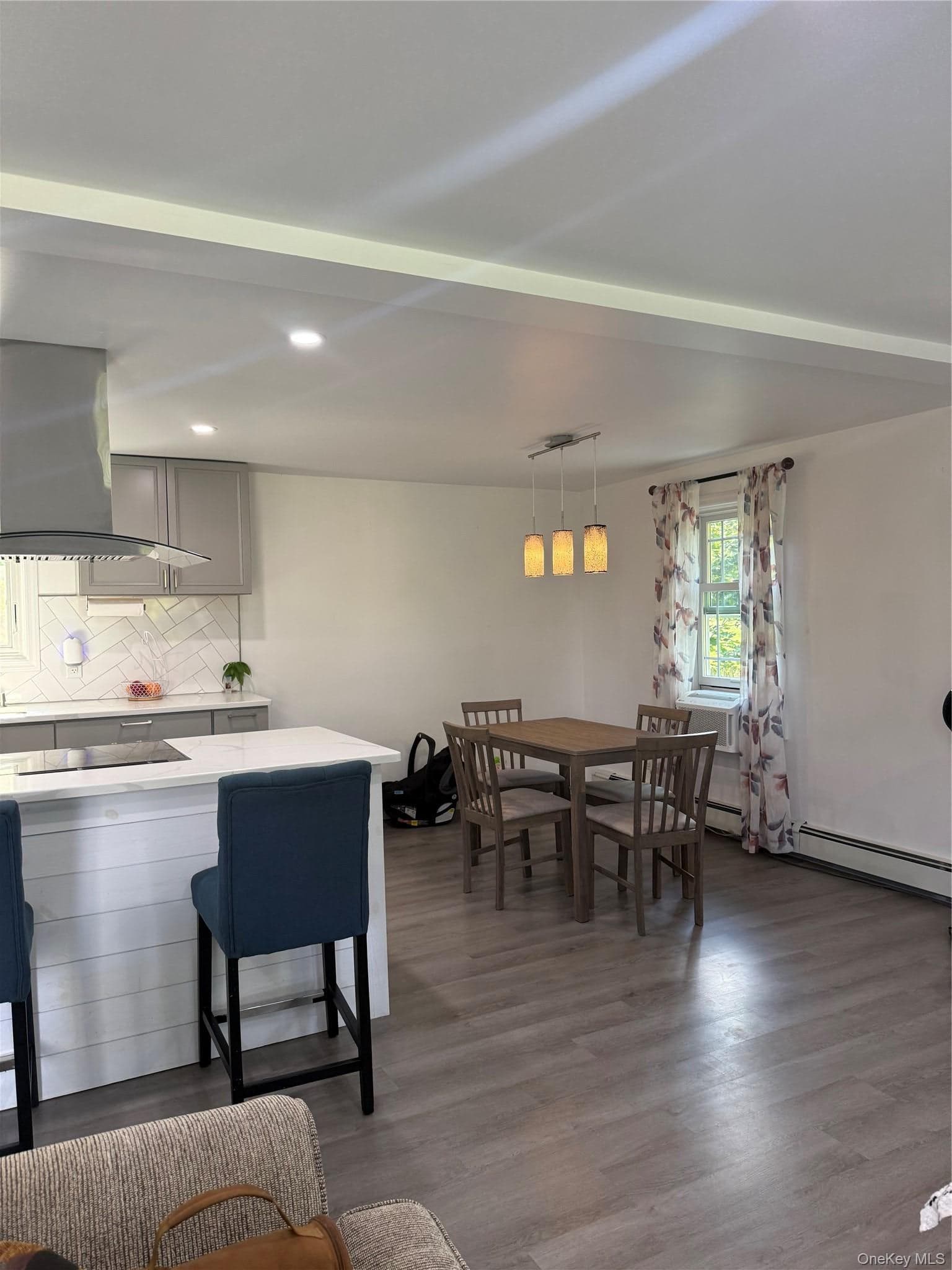 348 Van Wagner Road thumbnail 11