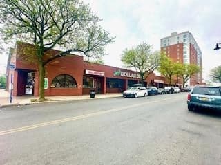 40 E 3rd Street thumbnail 4