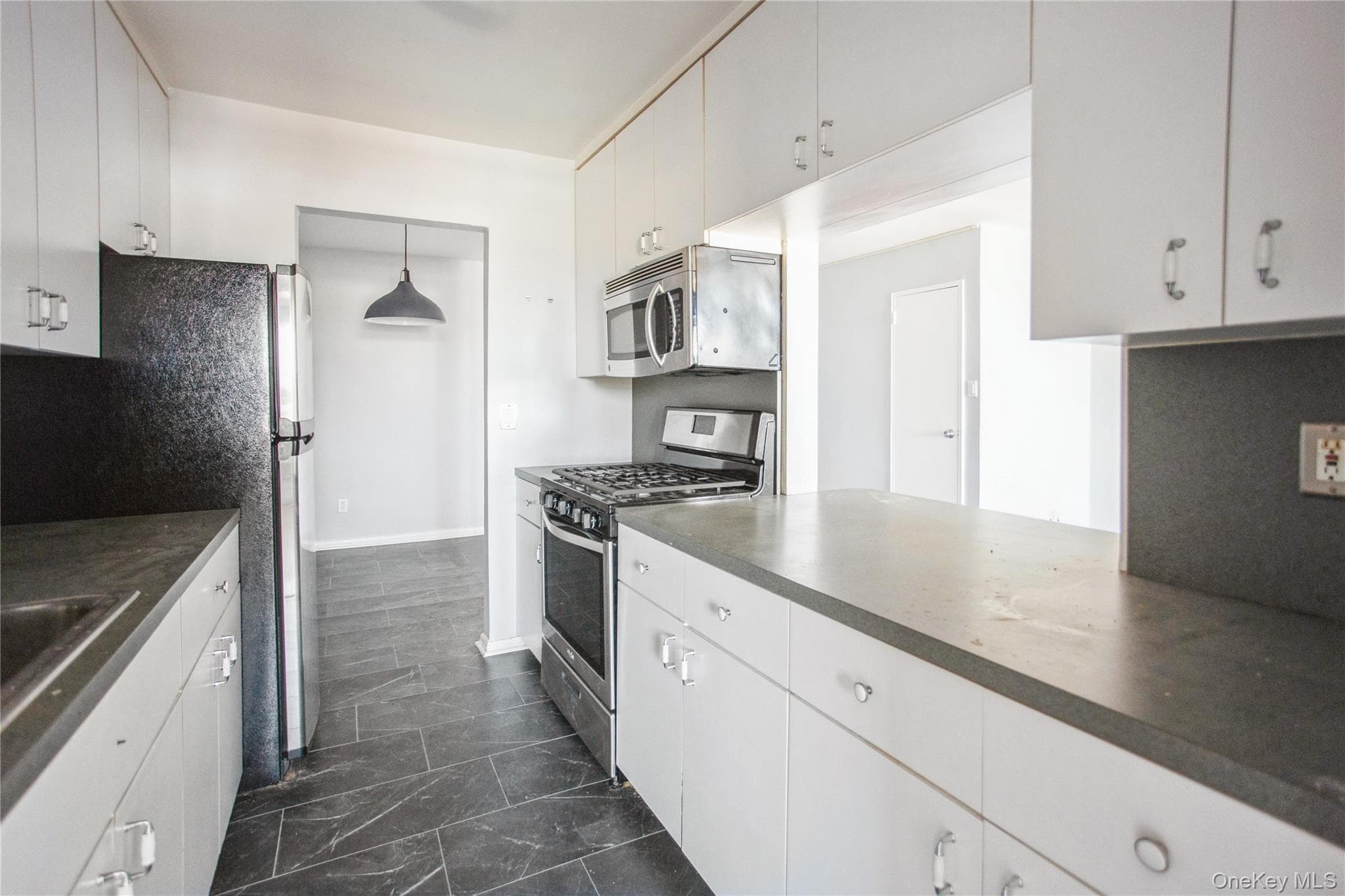 333 E Broadway Unit: 3B thumbnail 11