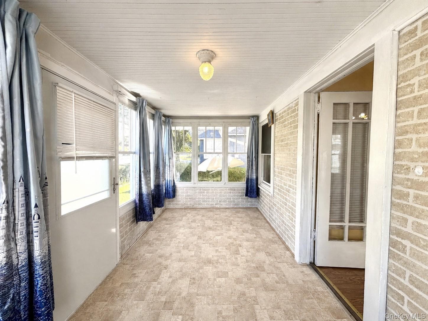 39 California Avenue thumbnail 4