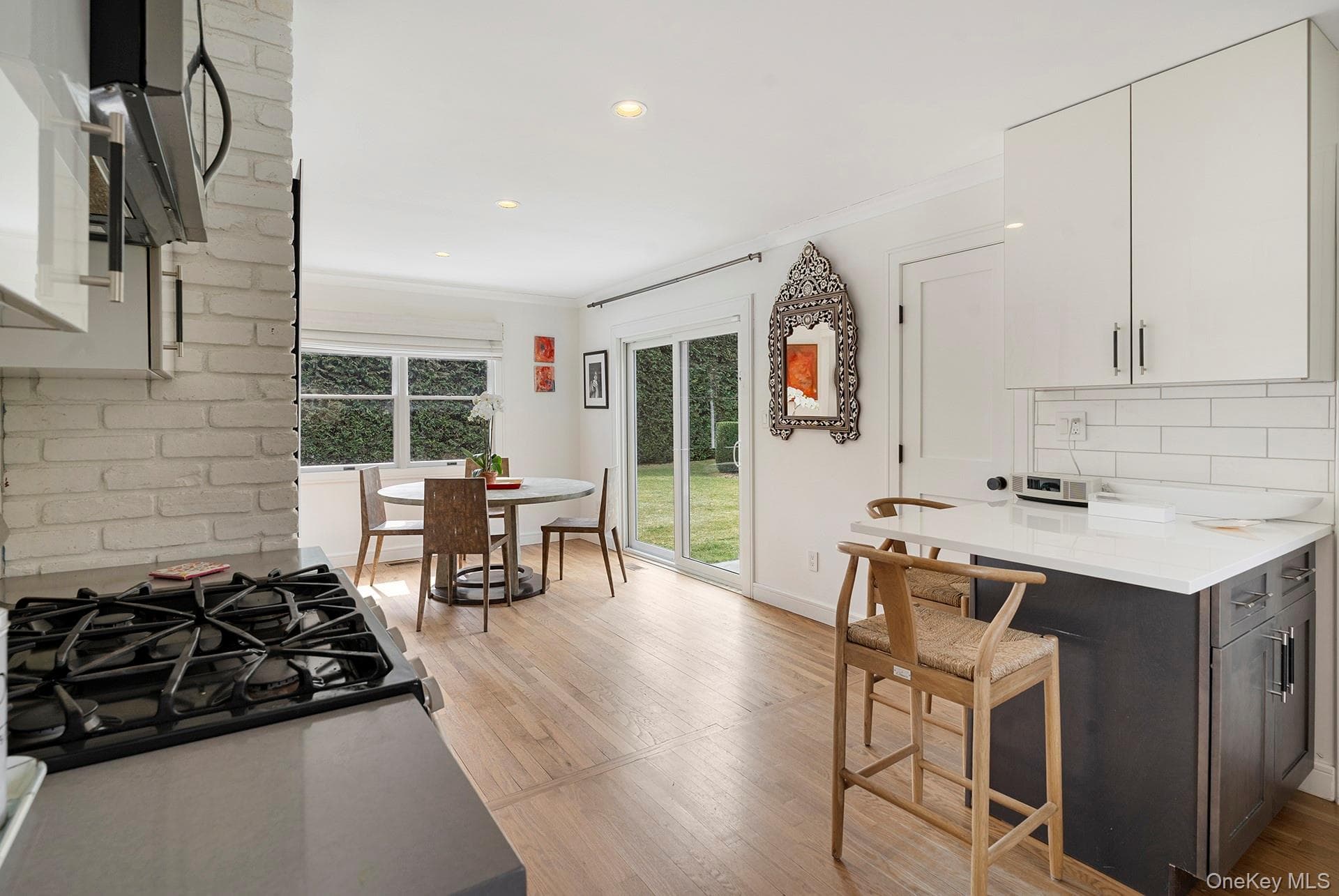 770 Hill Street thumbnail 7