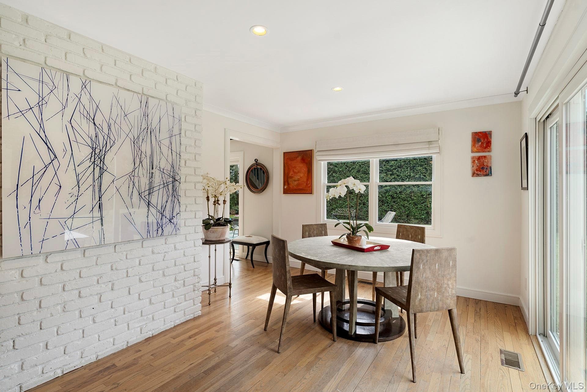 770 Hill Street thumbnail 11