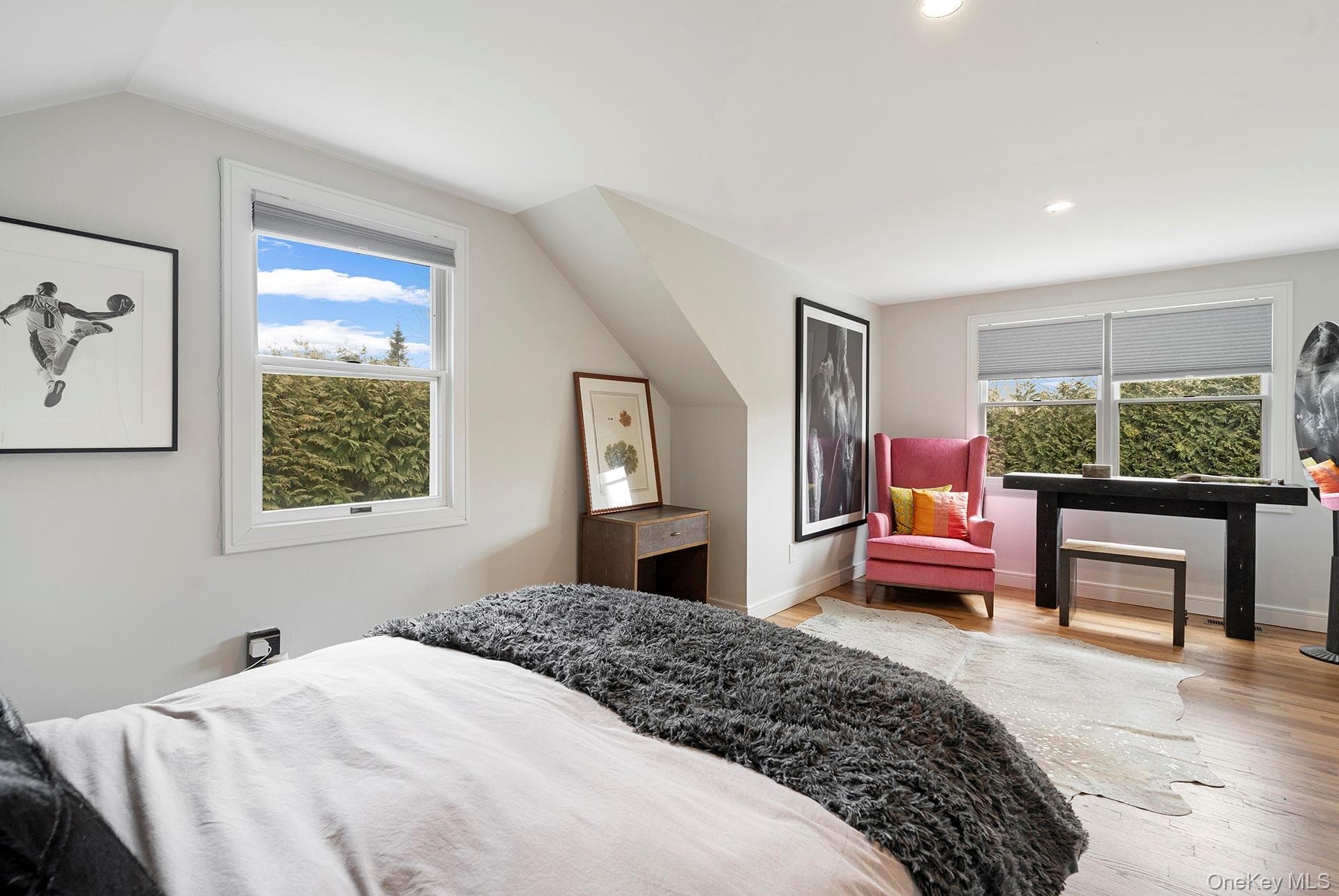 770 Hill Street thumbnail 19