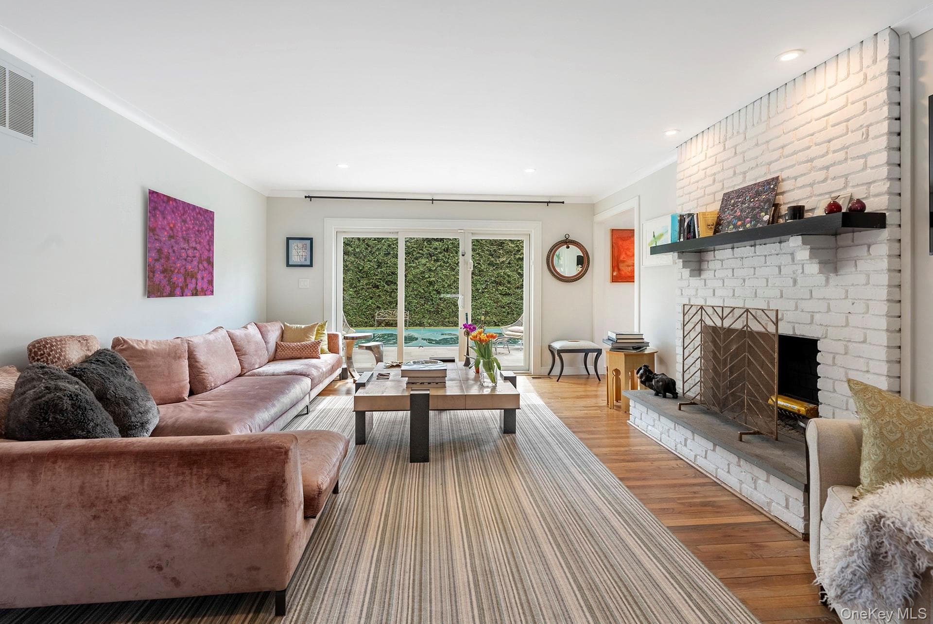770 Hill Street thumbnail 8