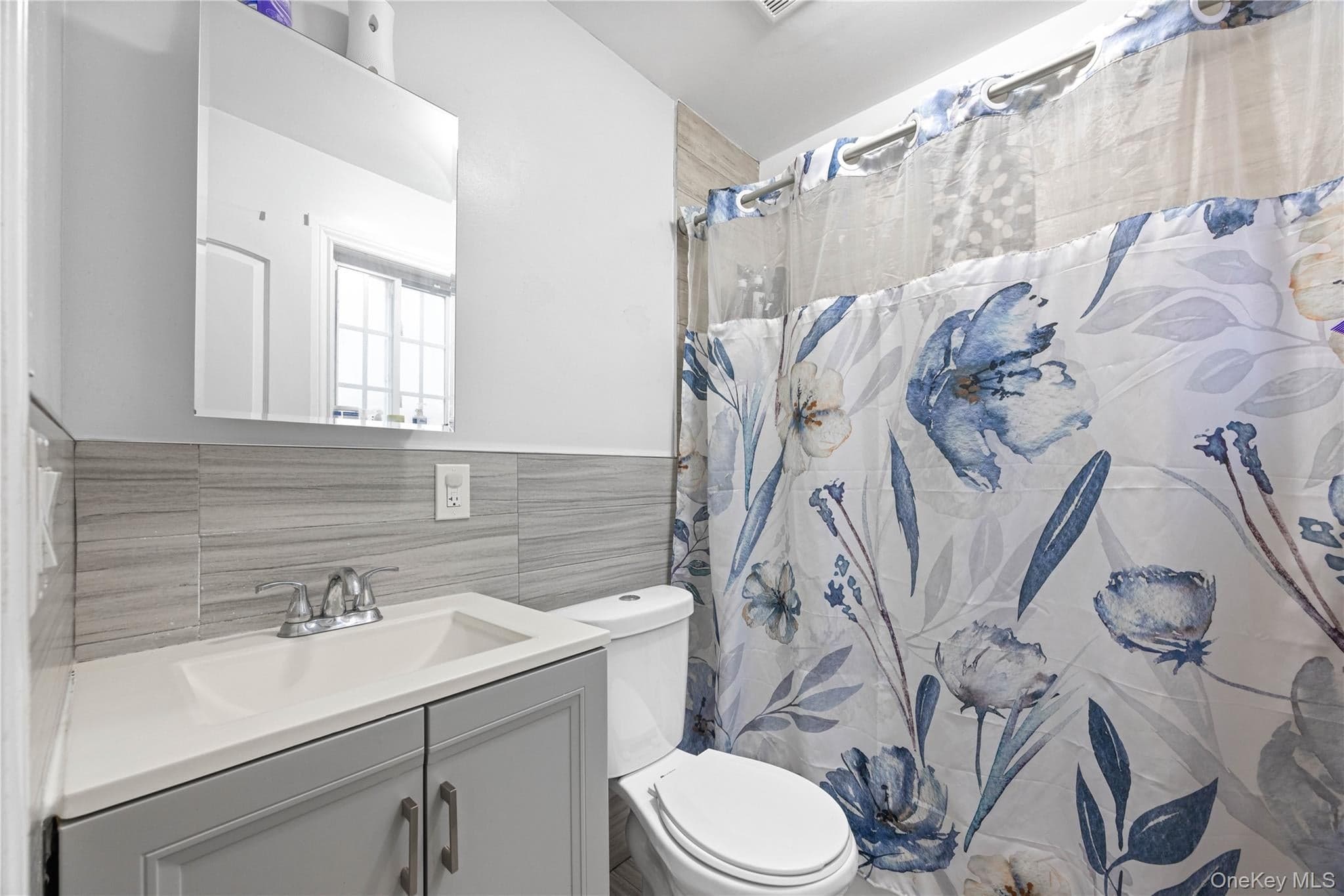 2611 Decatur Avenue thumbnail 12