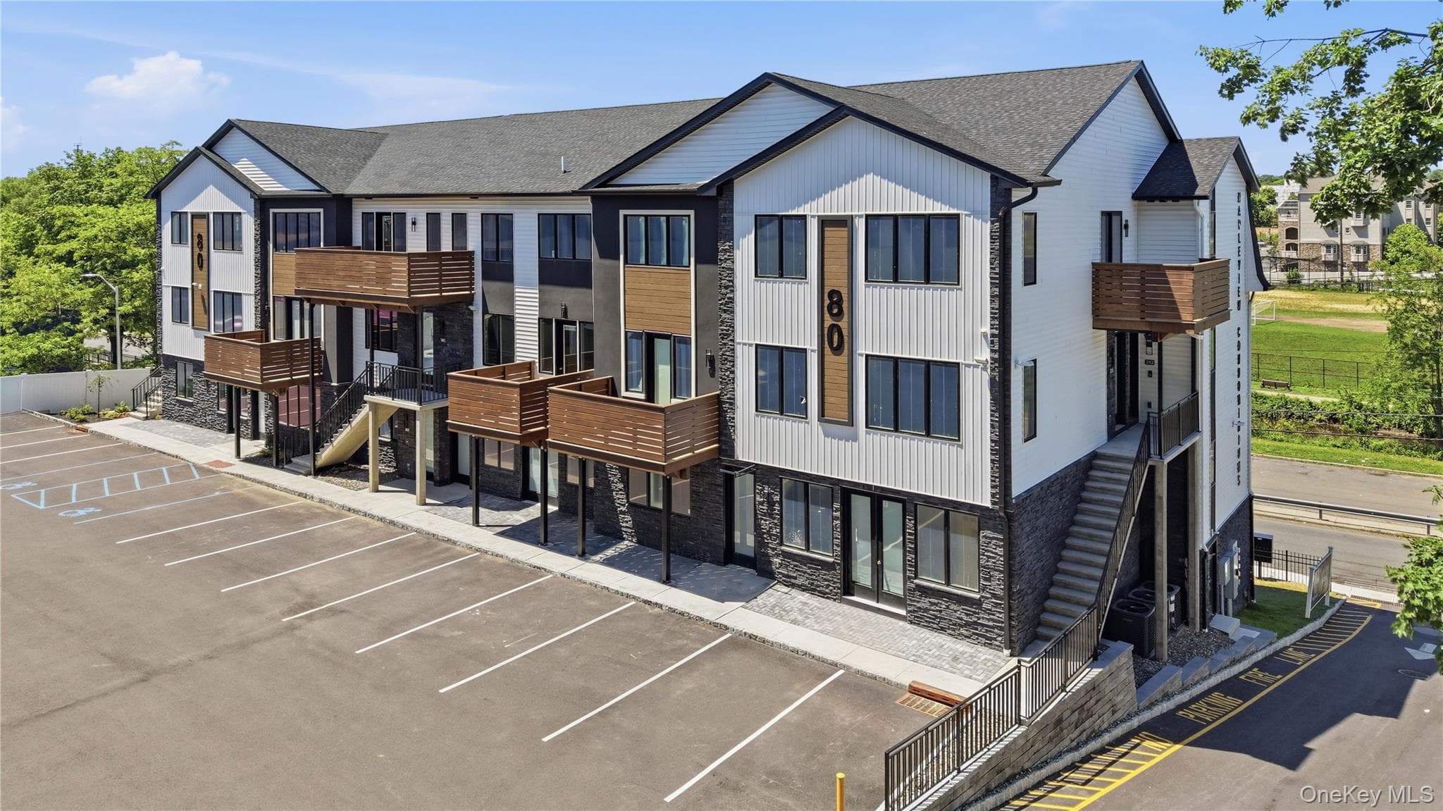 80 Memorial Park Drive Unit: 212 thumbnail 44
