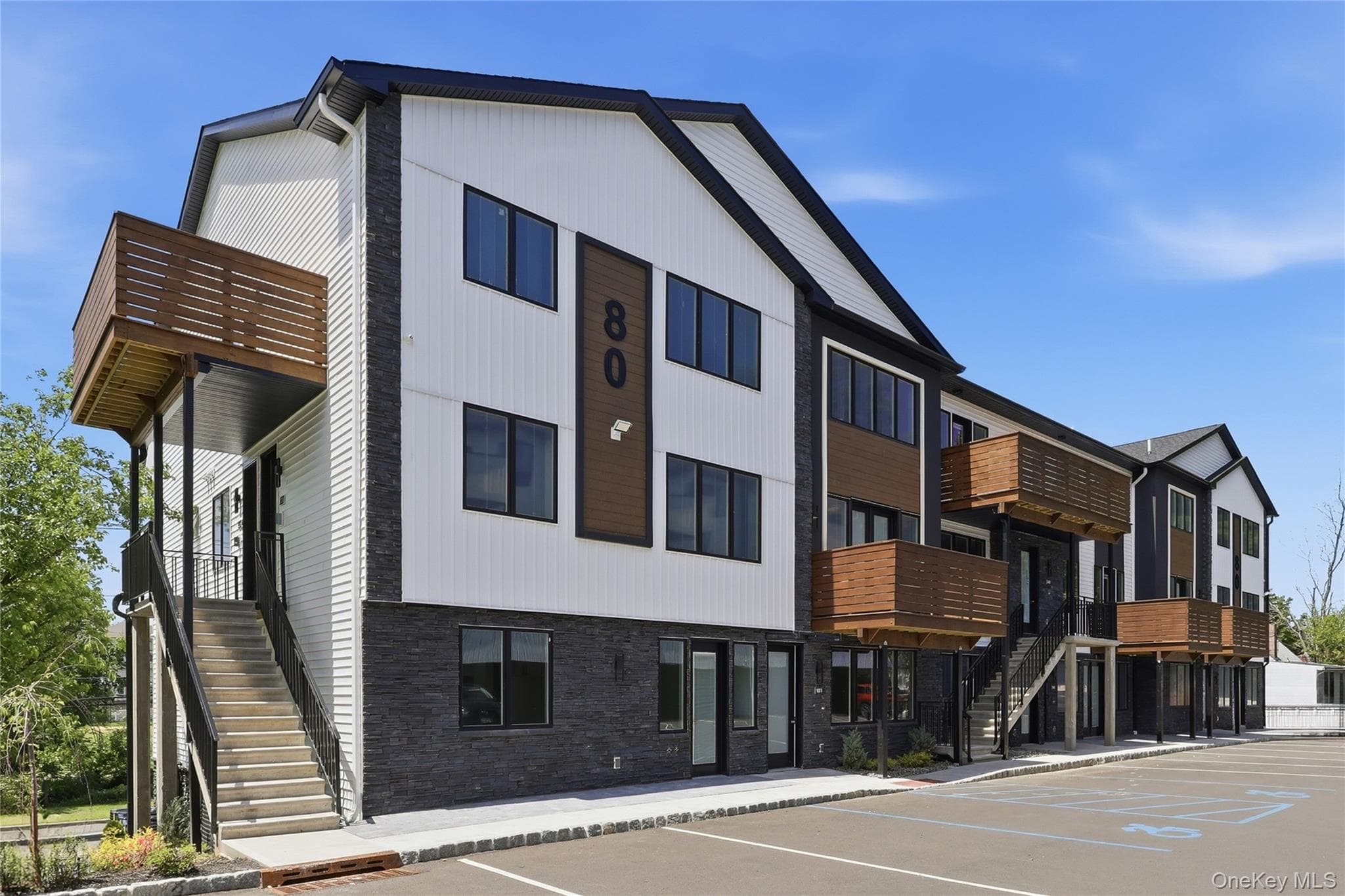 80 Memorial Park Drive Unit: 212 thumbnail 43