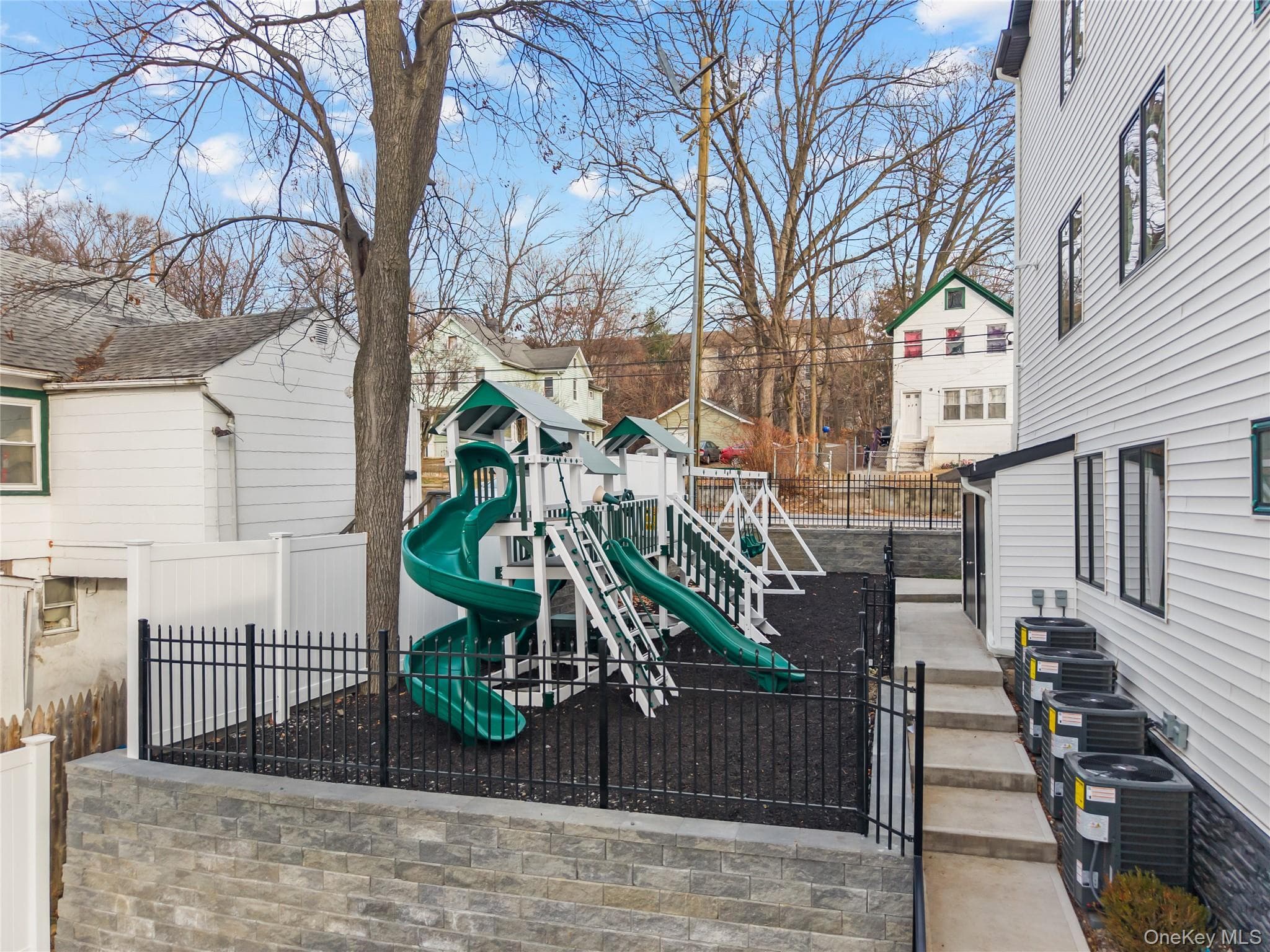 80 Memorial Park Drive Unit: 212 thumbnail 39
