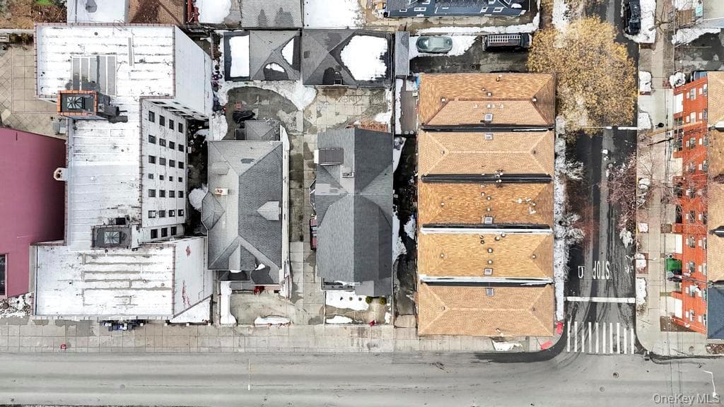 9008 171st Street thumbnail 6