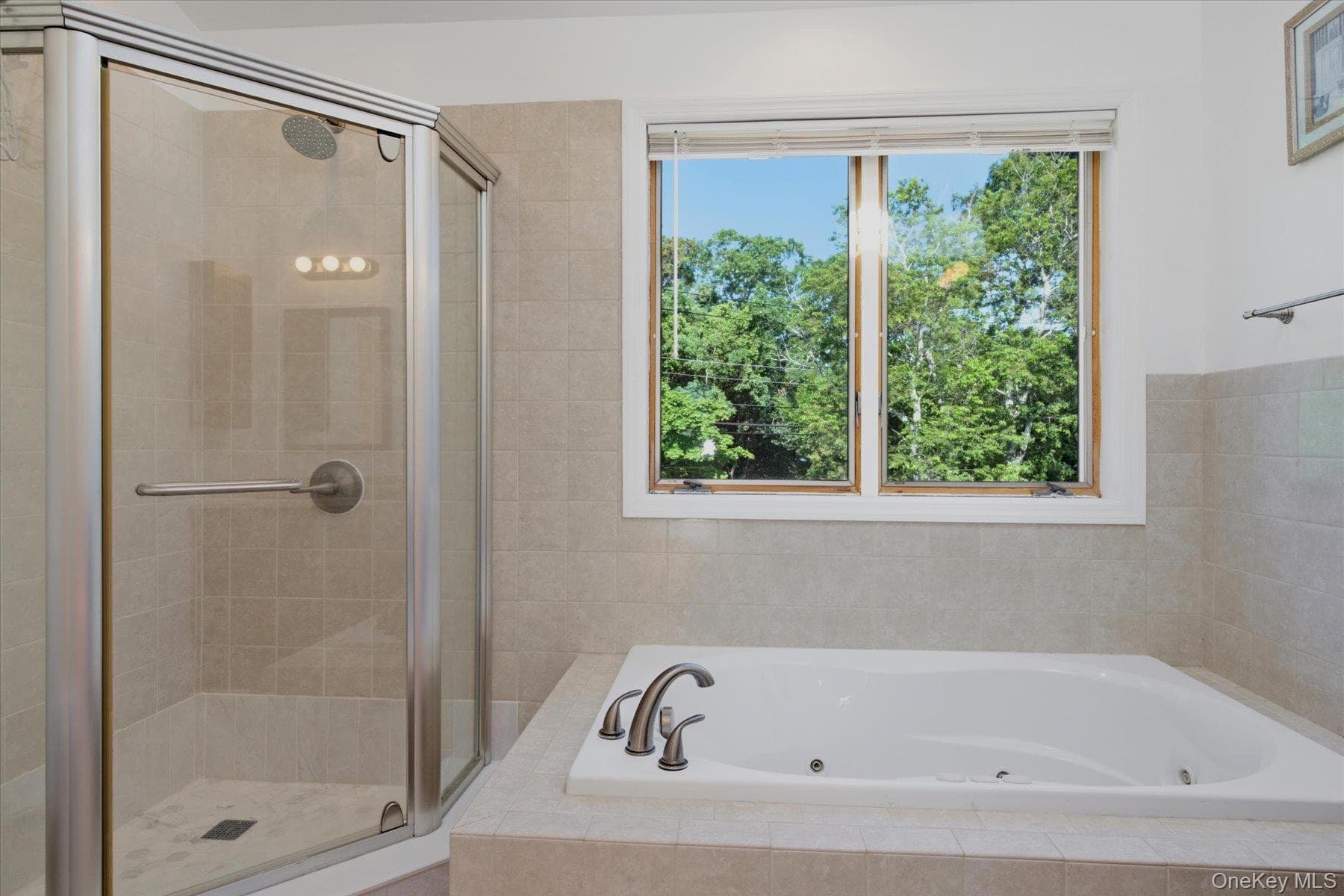 498 Miller Place Road thumbnail 21