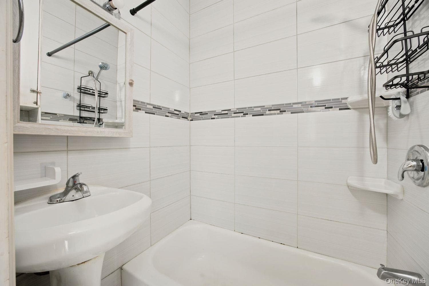 243 Woodbine Street thumbnail 30